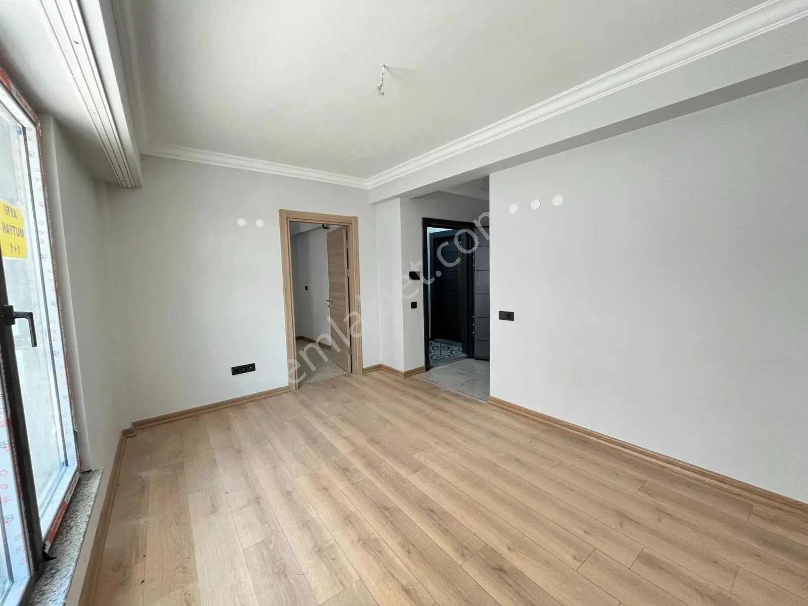 Sevinç'ten Kapalı Otoparklı 2+0 Kiralık 'sıfır' Daire - Görsel 6