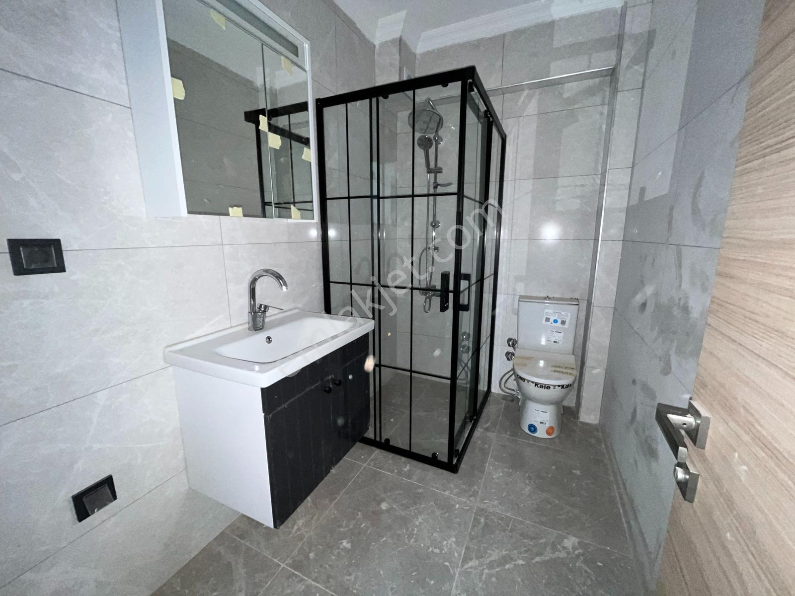 Sevinç'ten Kapalı Otoparklı 2+0 Kiralık 'sıfır' Daire - Görsel 12
