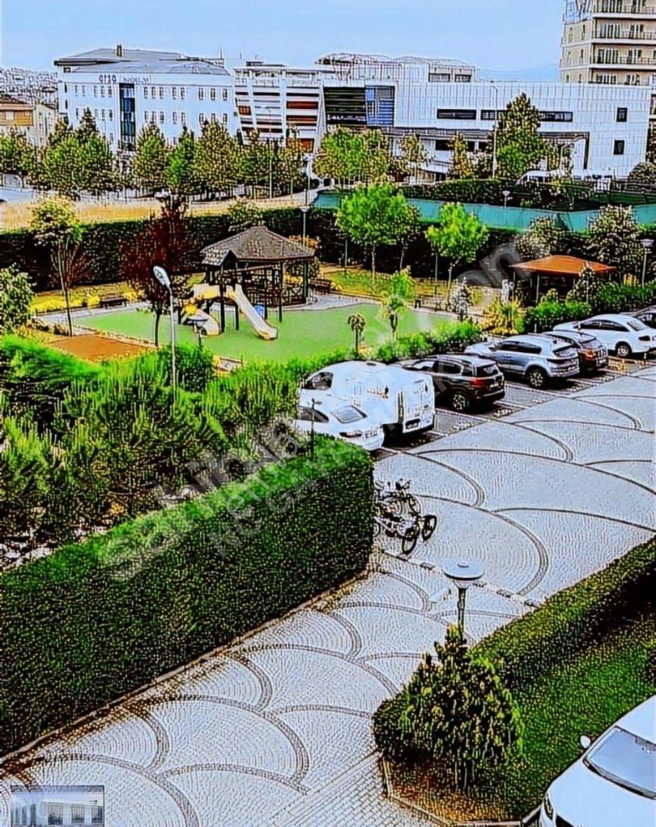 Sancaktepe Yeşil Koruplus Sitesi'nde Sosyal Olanaklı Satılık 3+1 - Görsel 15