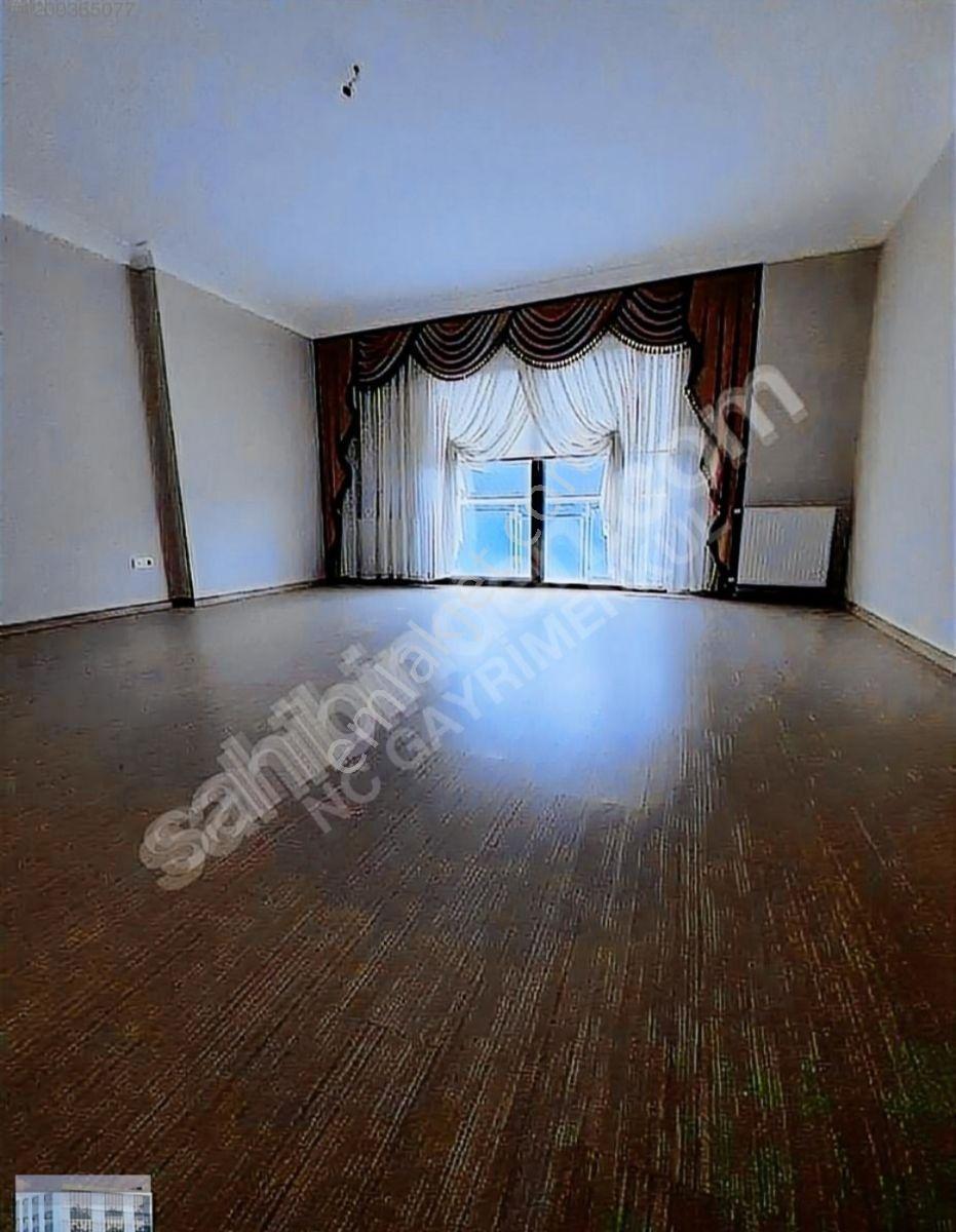 Sancaktepe Yeşil Koruplus Sitesi'nde Sosyal Olanaklı Satılık 3+1 - Görsel 18