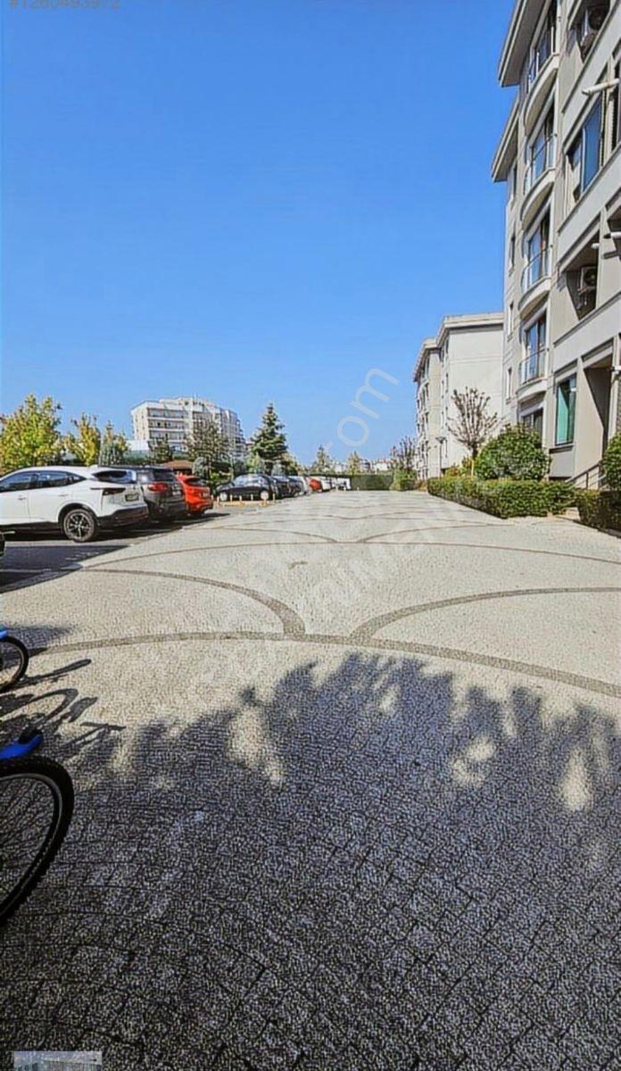 Sancaktepe Yeşil Koruplus Sitesi'nde Sosyal Olanaklı Satılık 3+1 - Görsel 31