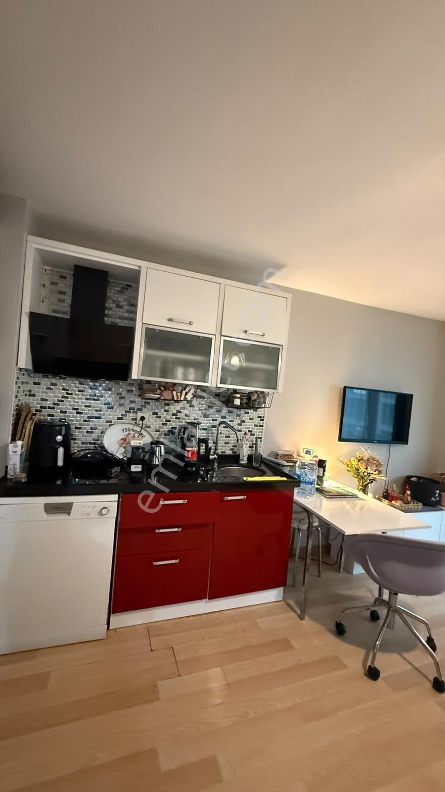 Green Life Sitesi'nde 1+1 Eşyalı Kiralık Daire - Görsel 4