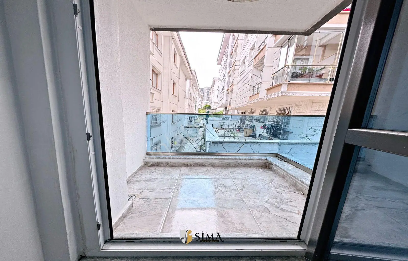 Butik Site İçi Ebeveyn Banyolu Kapalı Otoparklı Metrobüse 5 Dk - Görsel 5