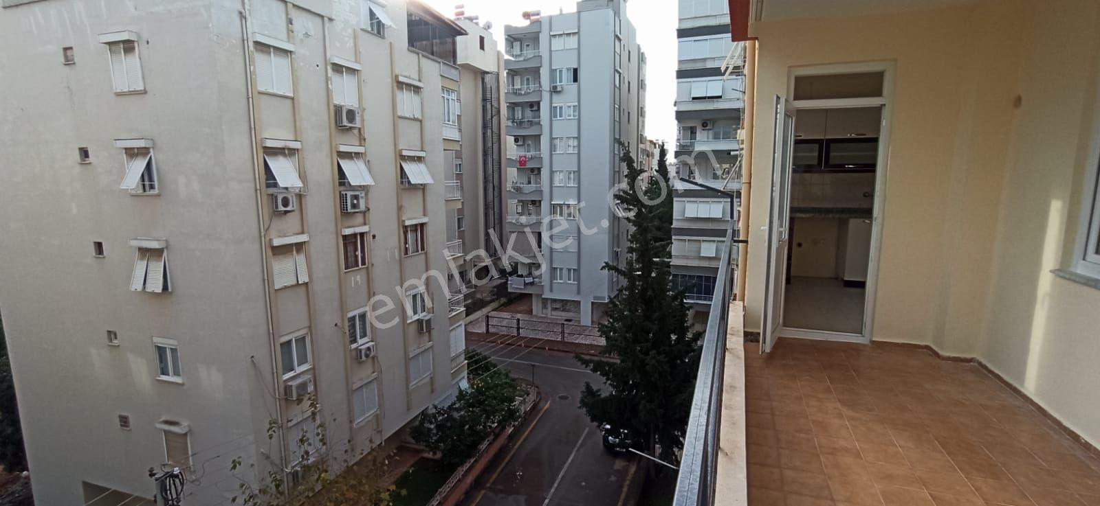 Bayındırda 3+1 140m2 4.kat Kdb Cephe - Görsel 20