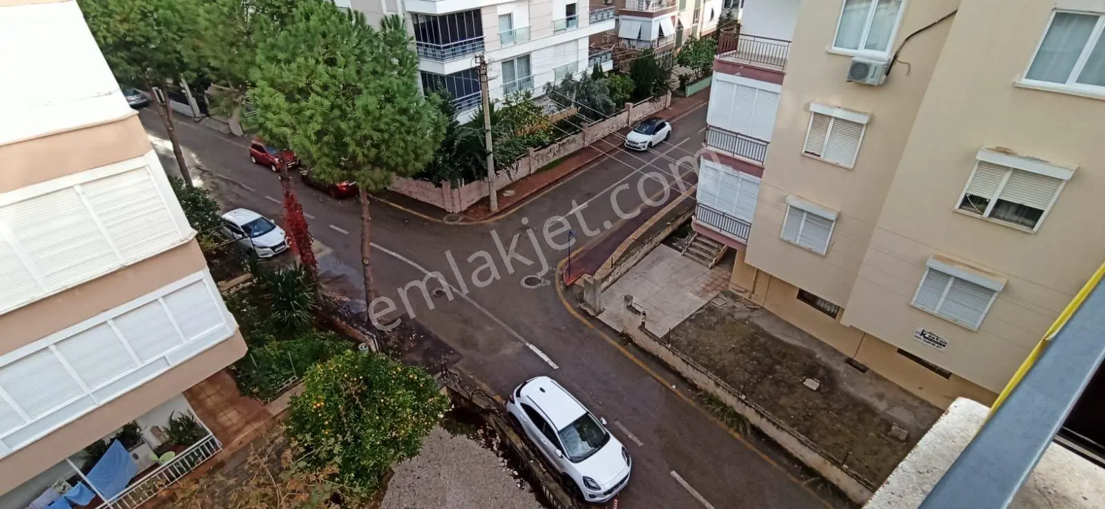 Bayındırda 3+1 140m2 4.kat Kdb Cephe - Görsel 23