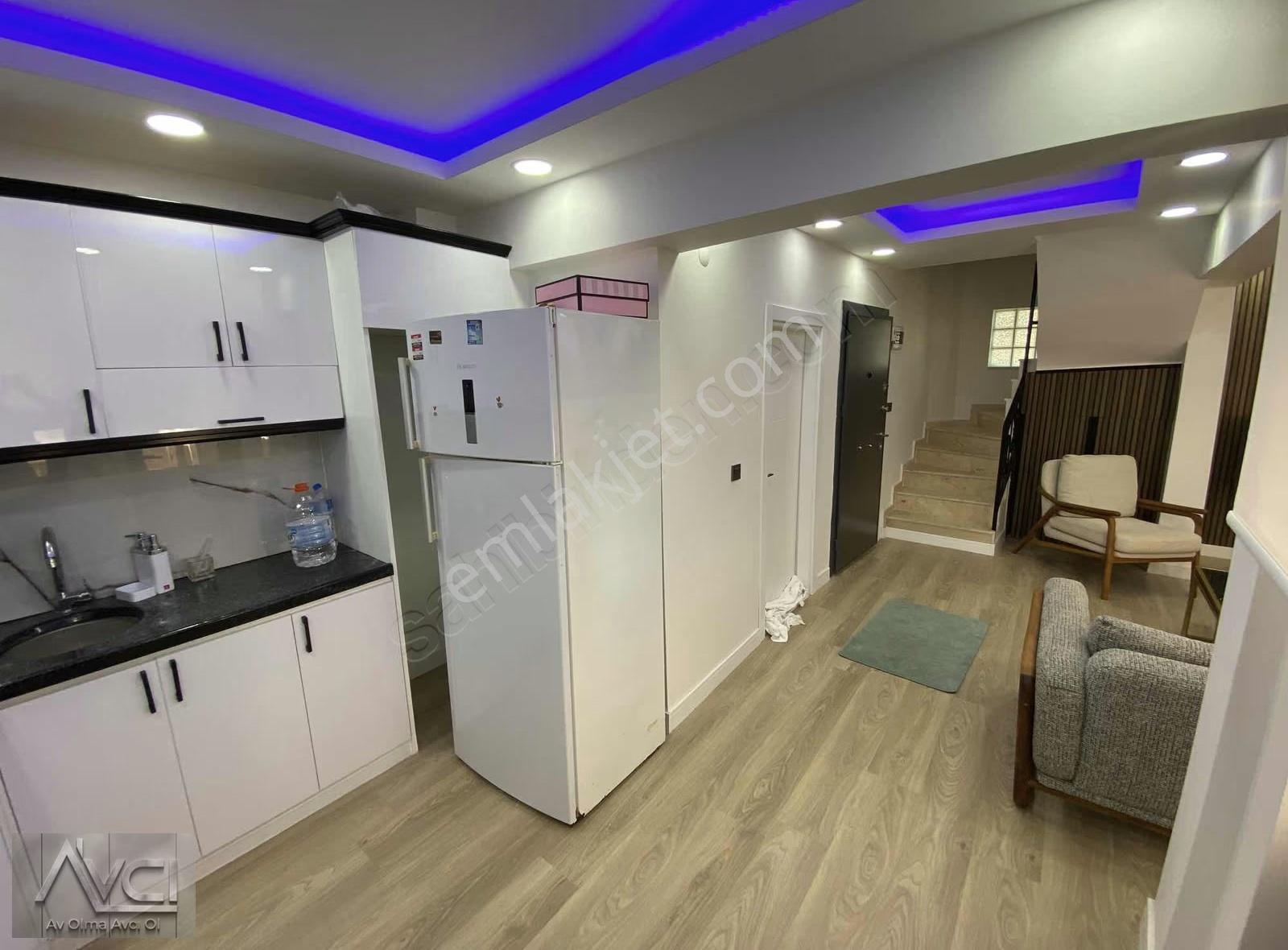 Avcı'dan Havuzlu Site'de Full Tadilatlı Eşyalı Satılık 3+1 Villa - Görsel 29