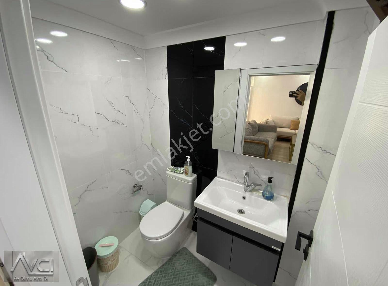 Avcı'dan Havuzlu Site'de Full Tadilatlı Eşyalı Satılık 3+1 Villa - Görsel 32