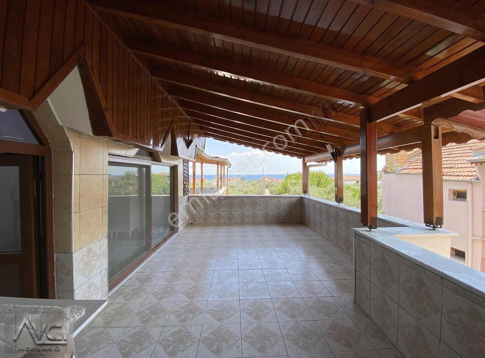 Avcı'dan Havuzlu Site'de Full Tadilatlı Eşyalı Satılık 3+1 Villa - Görsel 23
