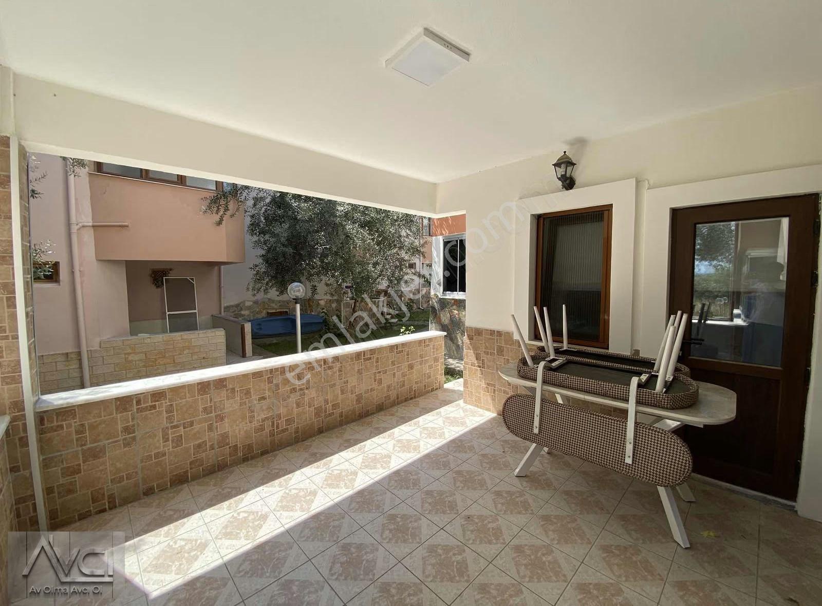 Avcı'dan Havuzlu Site'de Full Tadilatlı Eşyalı Satılık 3+1 Villa - Görsel 27