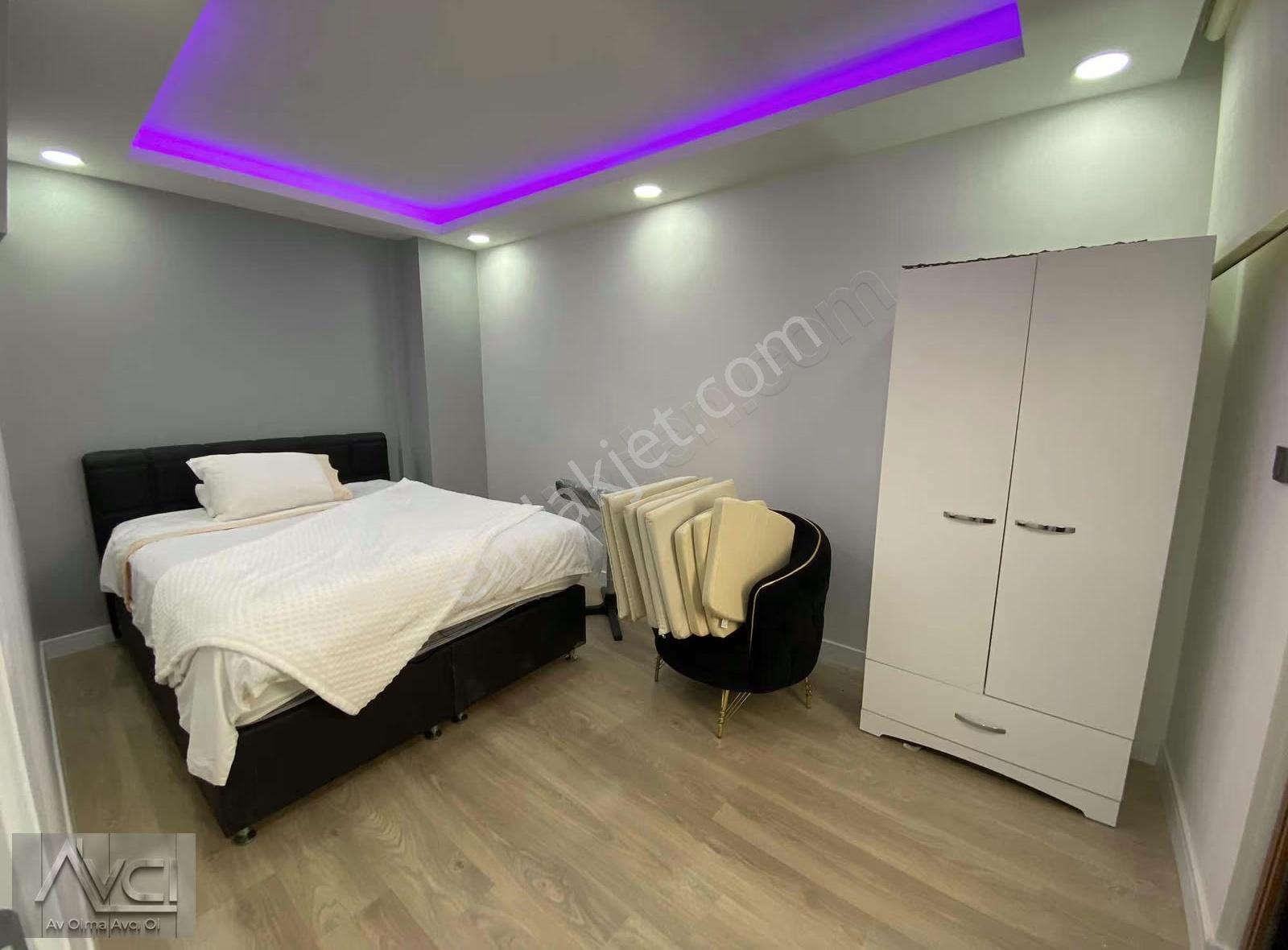 Avcı'dan Havuzlu Site'de Full Tadilatlı Eşyalı Satılık 3+1 Villa - Görsel 12