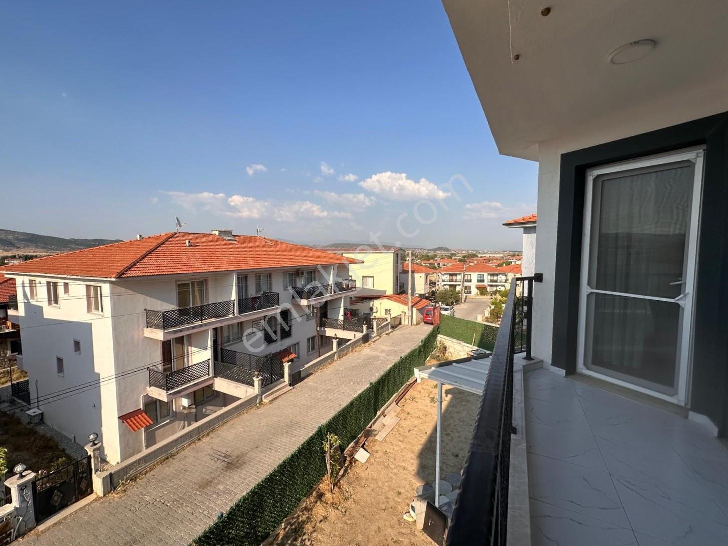 Foça Kazım Dirik Mah. 2+1 Açık Mutfak Eşyalı Kiralık Daire - Görsel 11