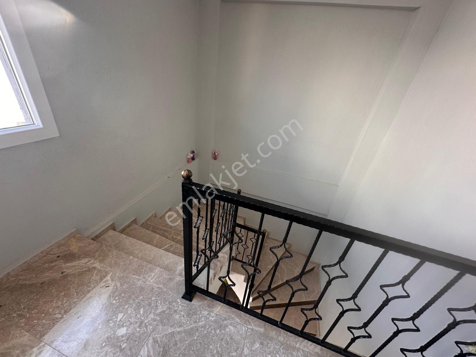 Foça Kazım Dirik Mah. 2+1 Açık Mutfak Eşyalı Kiralık Daire - Görsel 8