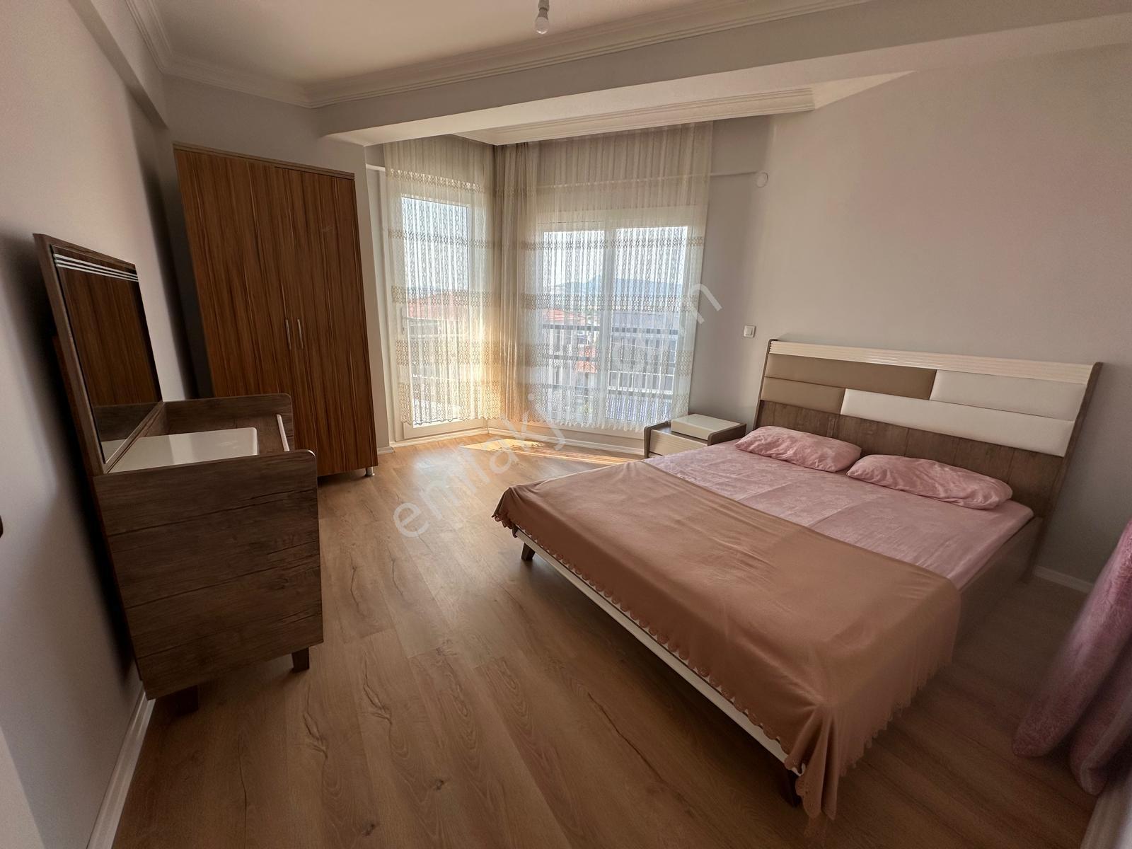 Foça Kazım Dirik Mah. 2+1 Açık Mutfak Eşyalı Kiralık Daire - Görsel 12
