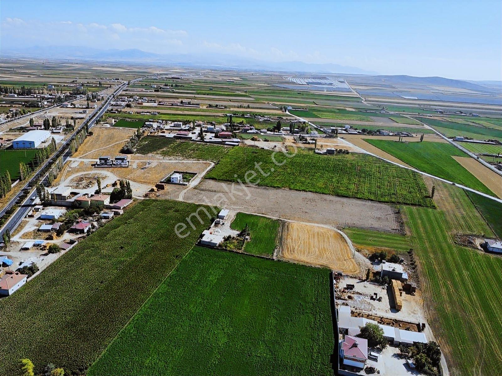 Emin Emlak Niğde Gölcük Merkezde 61 Dönüm İmara Girmiş Tarla - Görsel 9