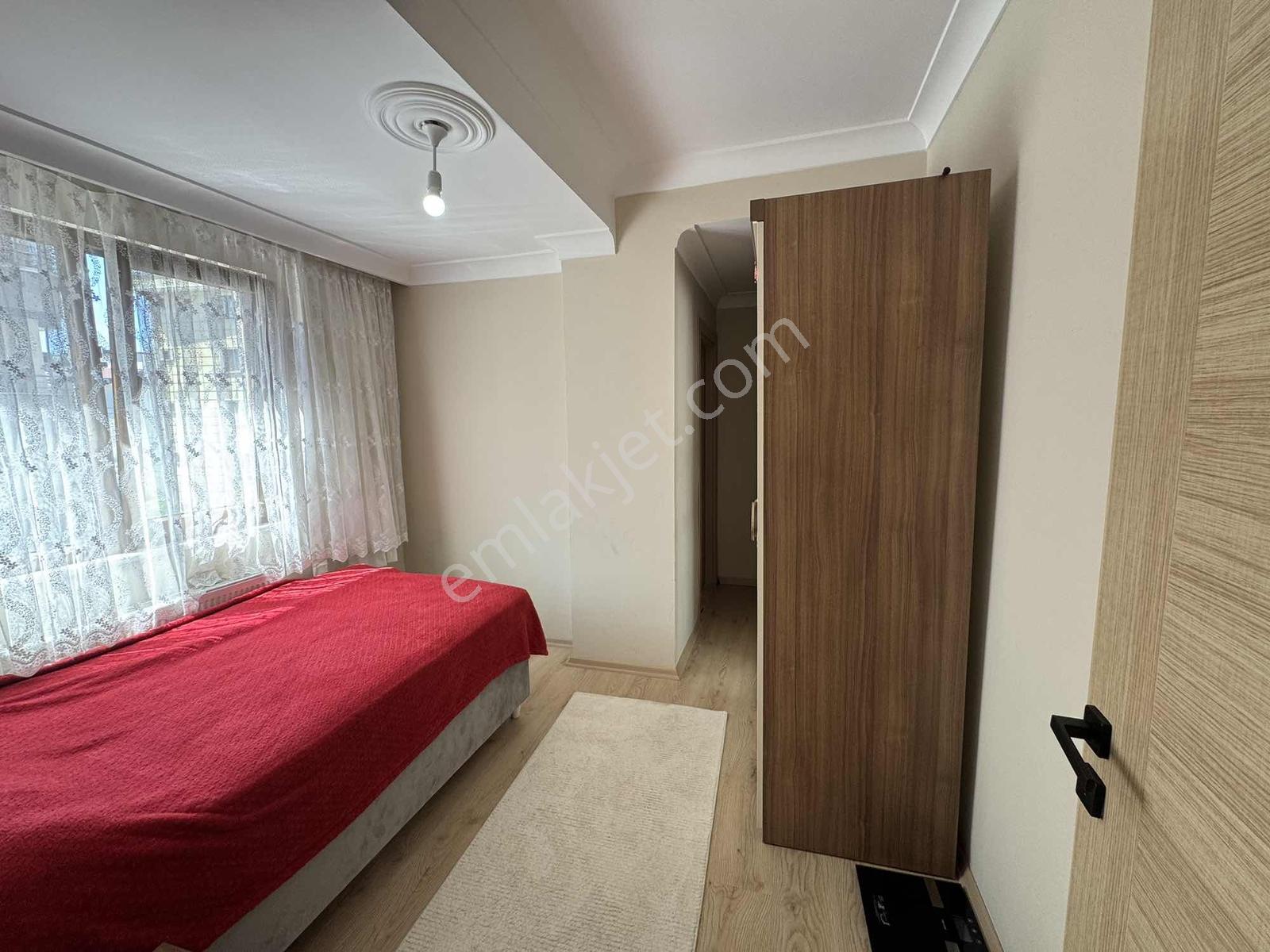 Cumhuriyet Mahallesi'nde Satılık 2+1 Daire 85 M² 5 Yıllık Bina 2 - Görsel 12