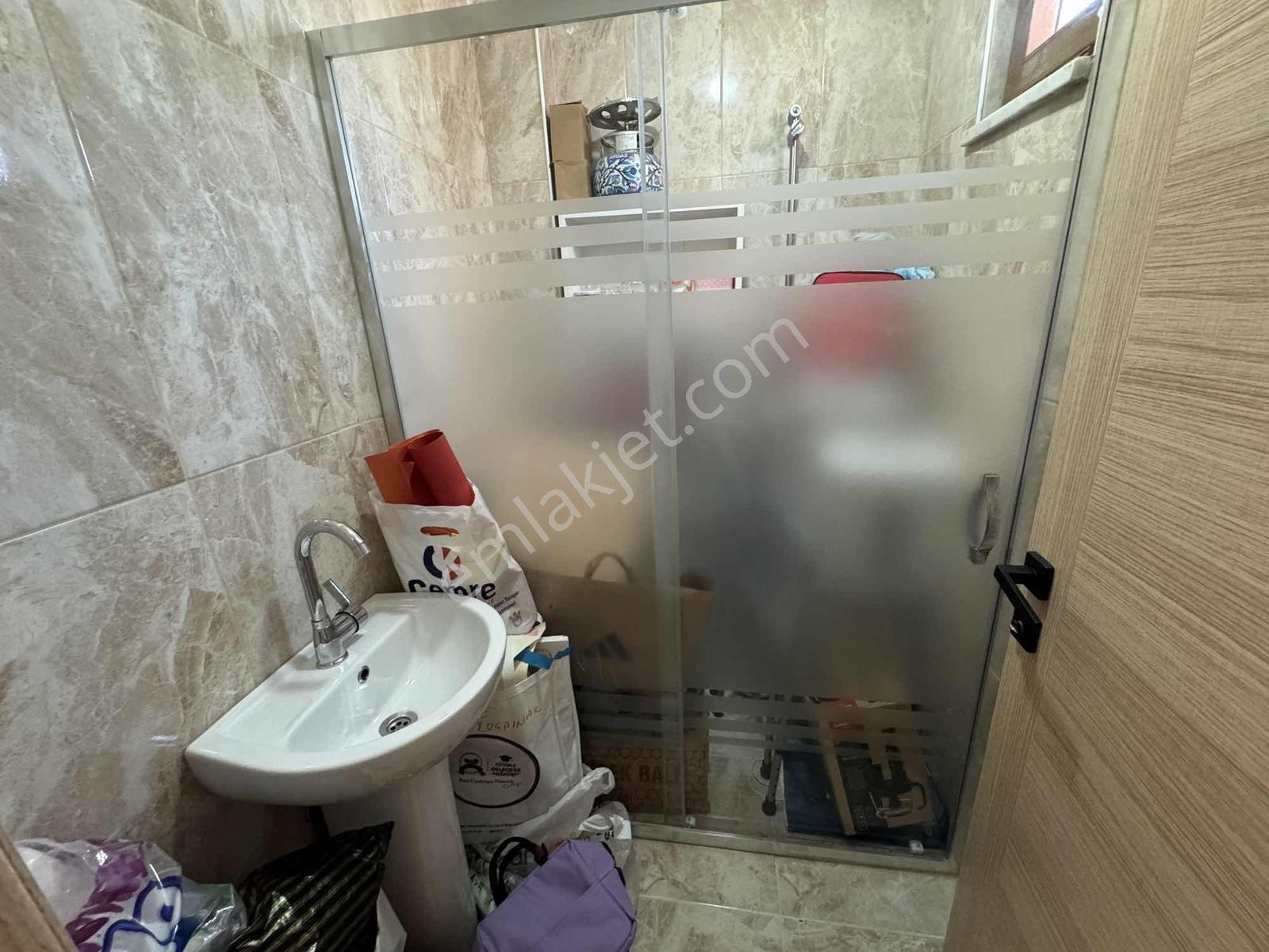 Cumhuriyet Mahallesi'nde Satılık 2+1 Daire 85 M² 5 Yıllık Bina 2 - Görsel 13