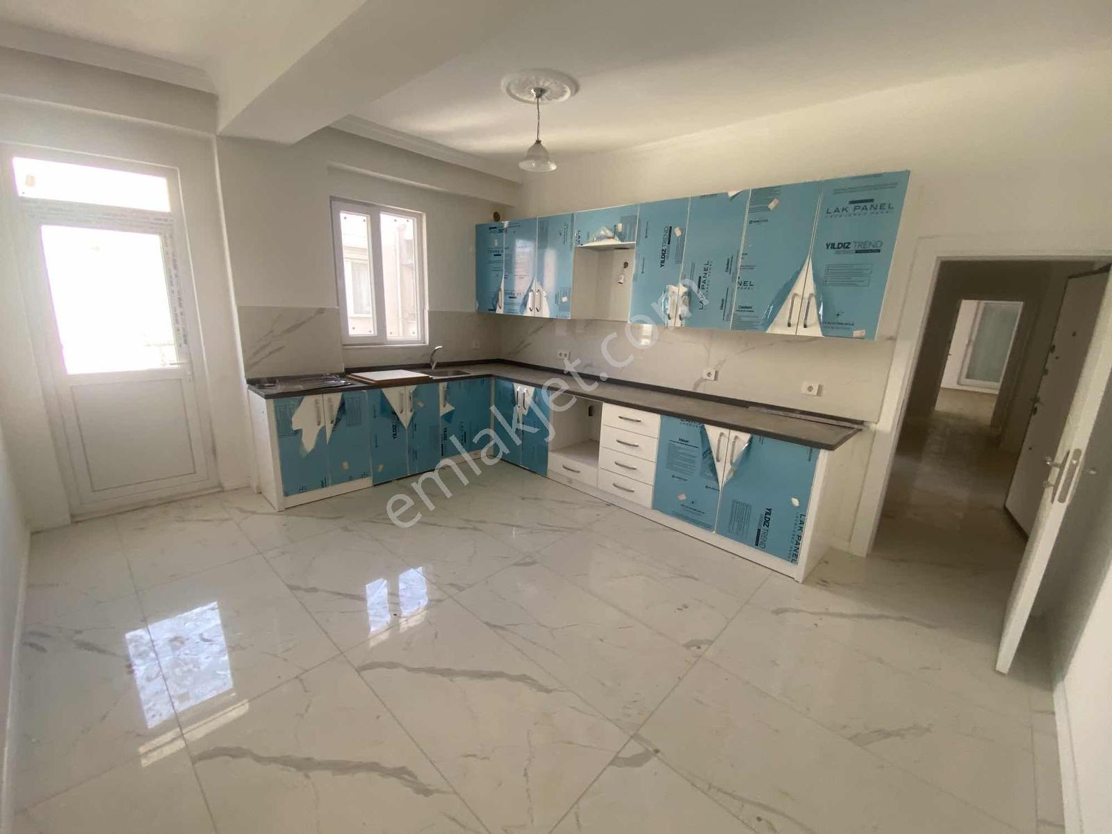 Şelale Mah. Aynı Binada Kiralık 2 Adet 2+1 Ve 1 Ad 4+1 Daire Var - Görsel 2
