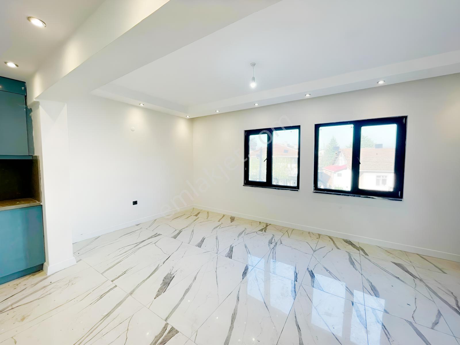 Metsadan Uzunmustafa'da Yenilenmiş 249 M² Satılık Müstakil Villa - Görsel 16