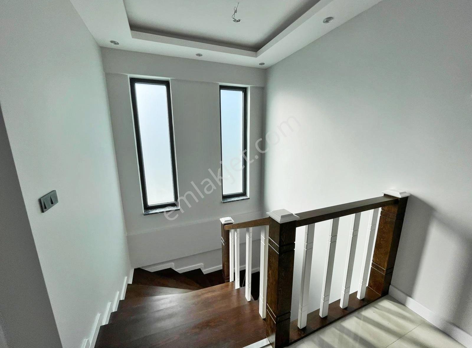 Kw Metsa'dan Yahyalar Mah. Harika Konum 4+1 Satılık Villa - Görsel 27