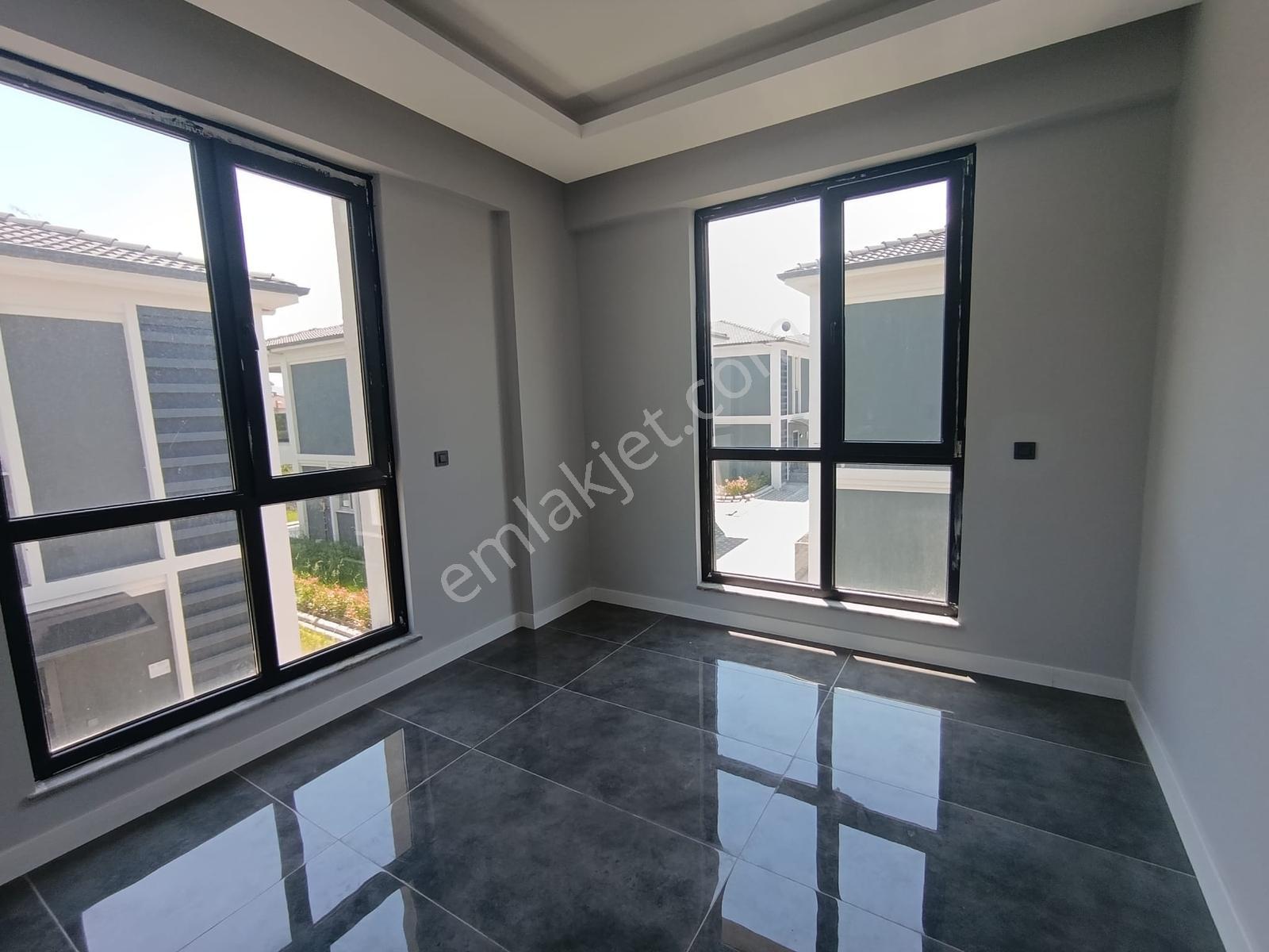 Kw Metsa'dan Kuyumcuhacıali Mah. Satılık 4+1 Lüks Tekil Villa - Görsel 11