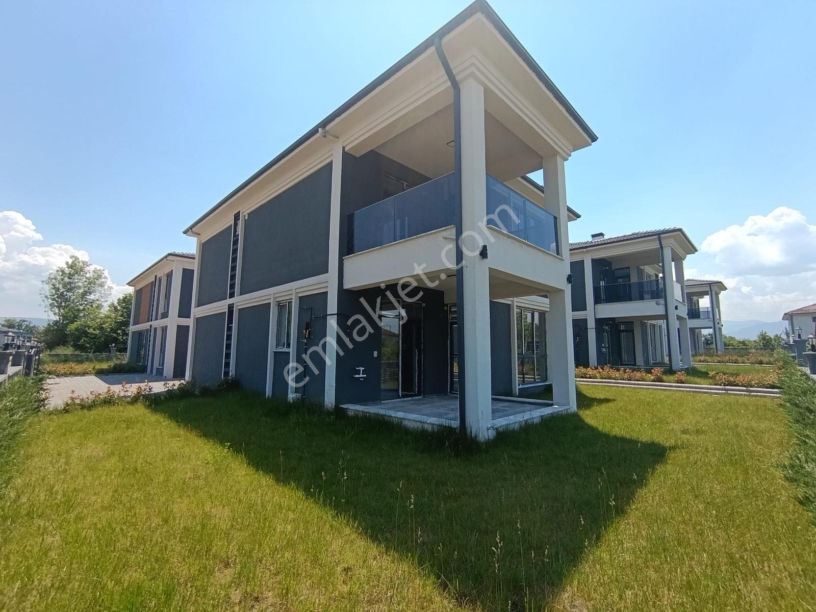 Kw Metsa'dan Kuyumcuhacıali Mah. Satılık 4+1 Lüks Tekil Villa - Görsel 32