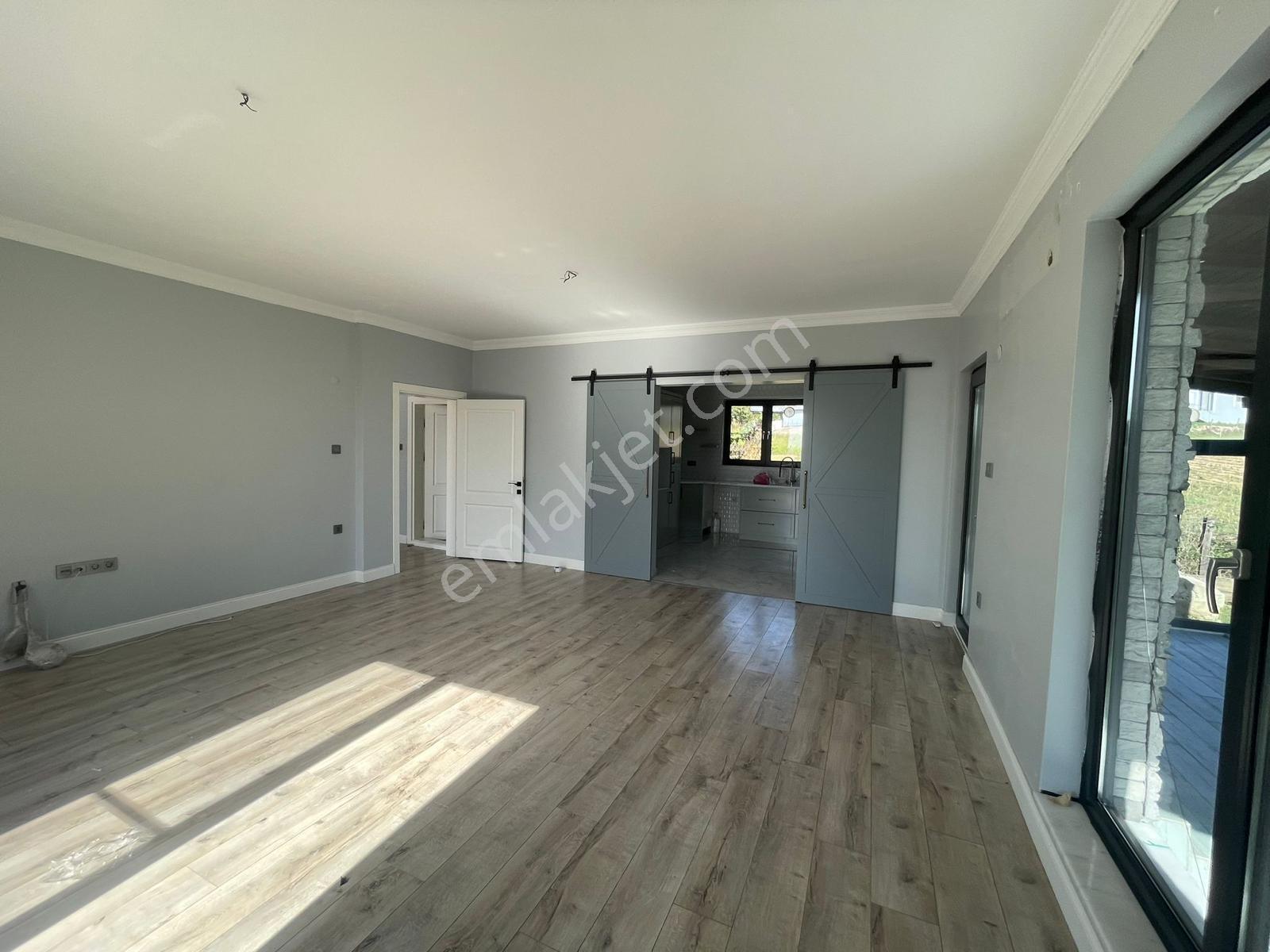 Kw Metsa'dan Sallar Mah. 1.185 M² Arsa İçinde Satılık Villa - Görsel 26