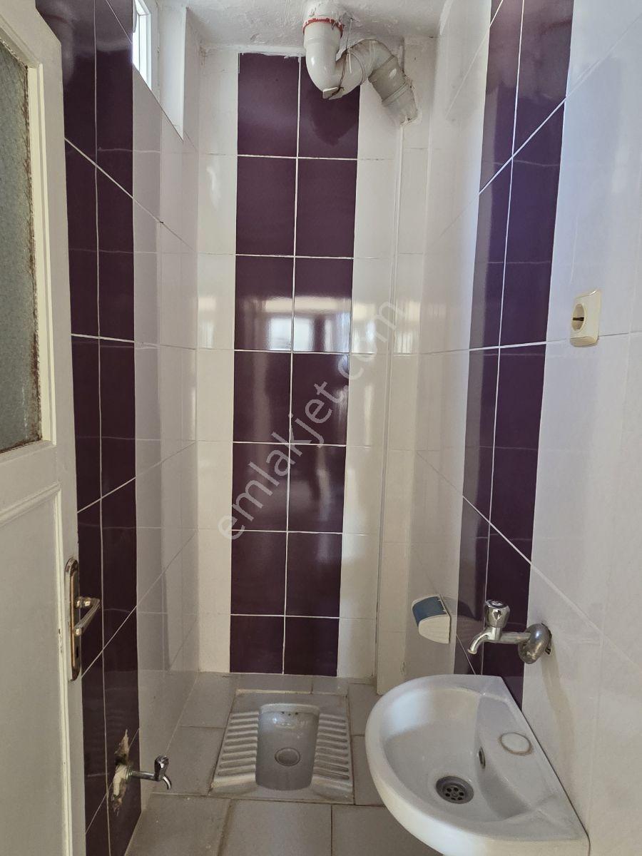 Depozito Yok! Olgunlar Camii Altında Kiralık Daire - Görsel 8
