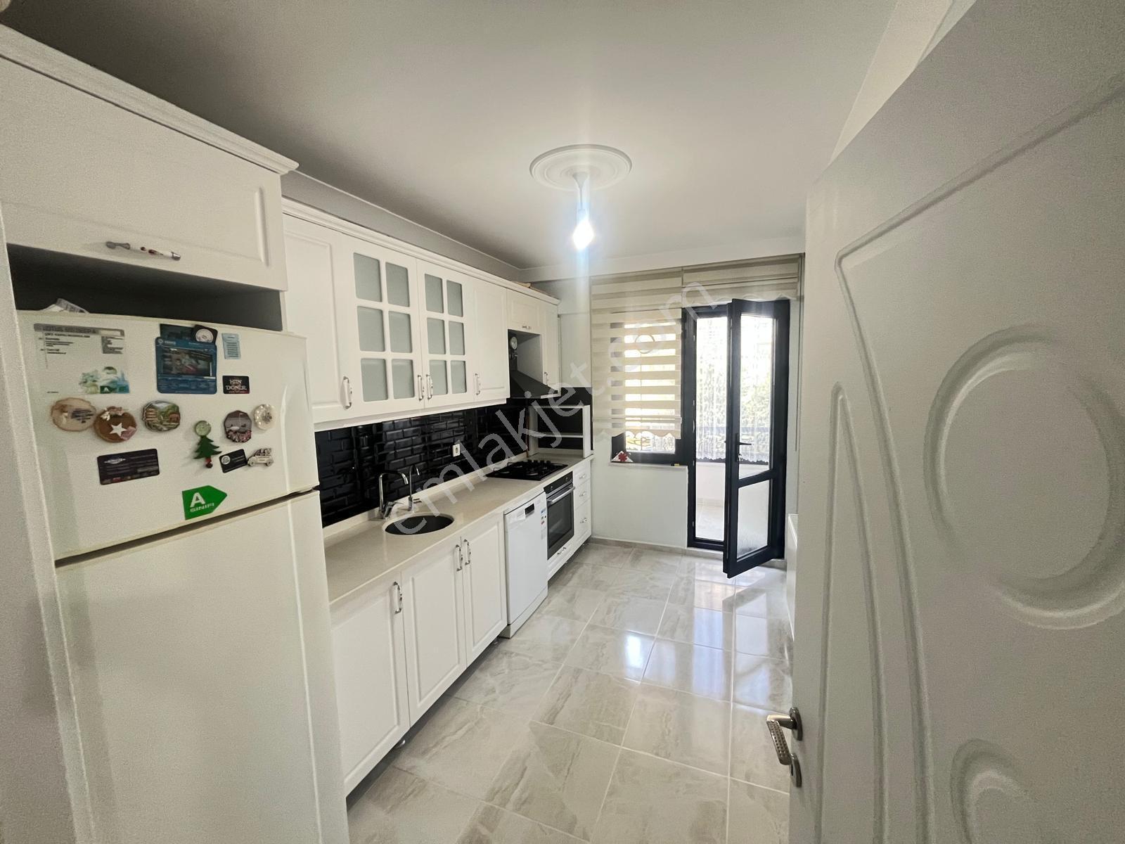3+1 (geniş) Yeni Bina Siteiçi(ekstralı)denize/izmit Yoluna Yakn - Görsel 2