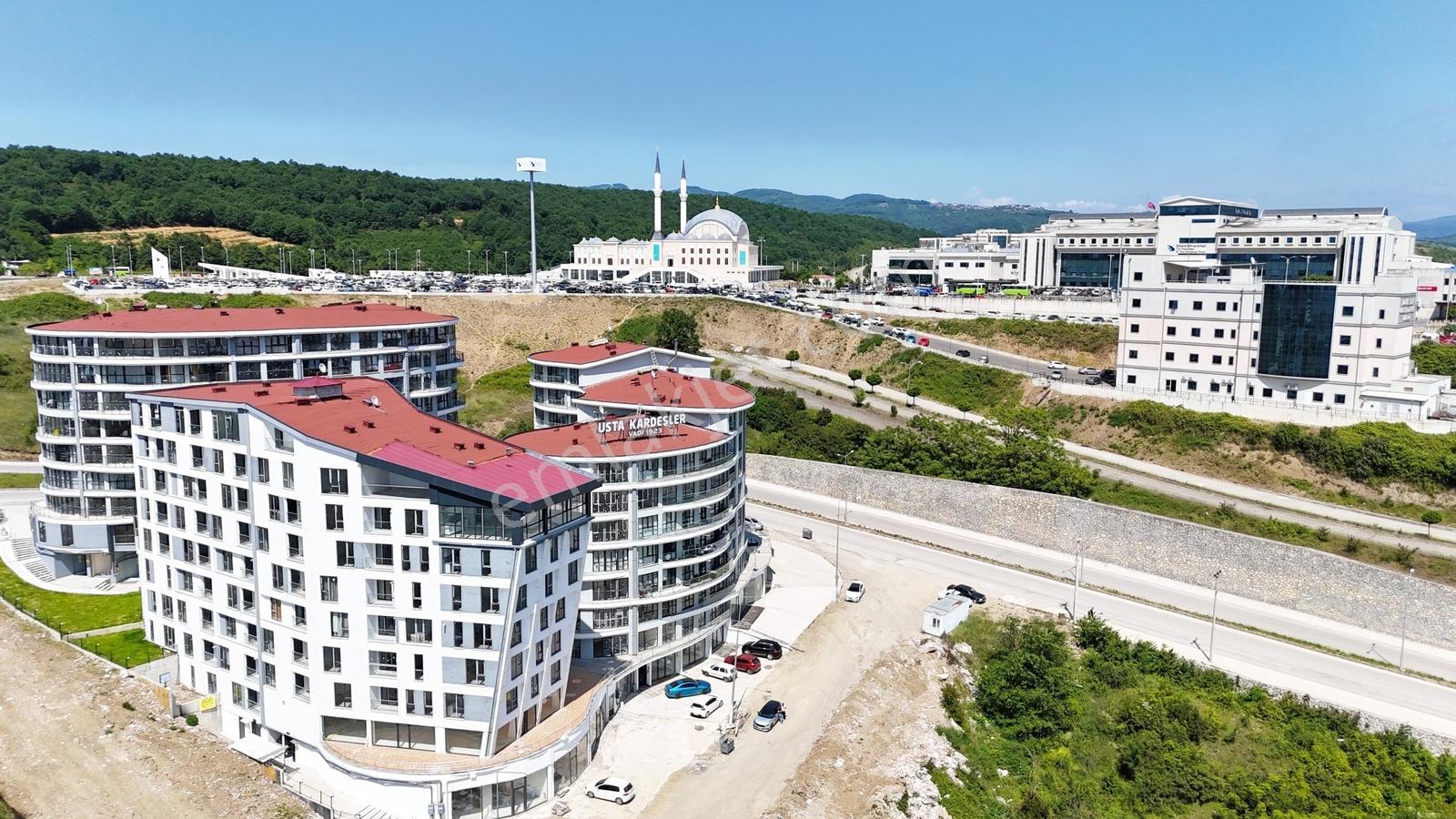 Kw Metsa'dan Konuralp Vadi 1923'de Eşyalı 1+1 Kiralık Daire - Görsel 18