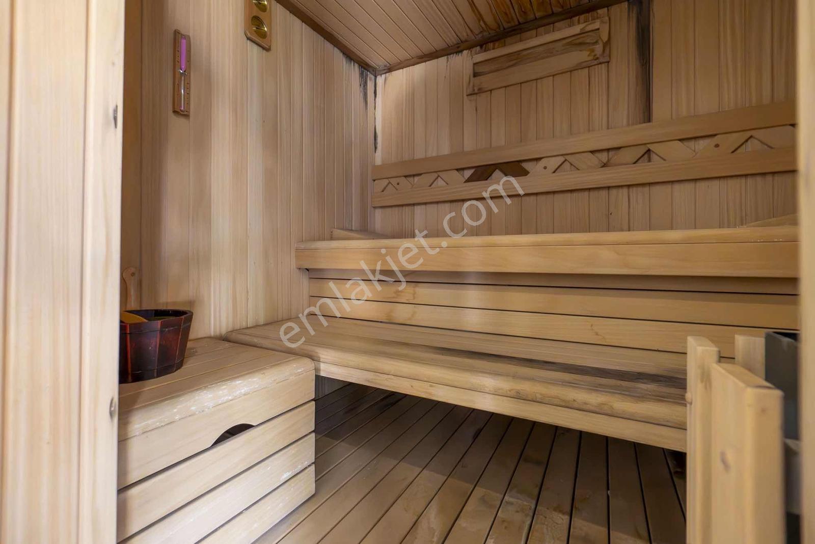Remax Den Beylikdüzünde Eşsiz Ultra Lüx Satılık 8+2 Malikane - Görsel 17