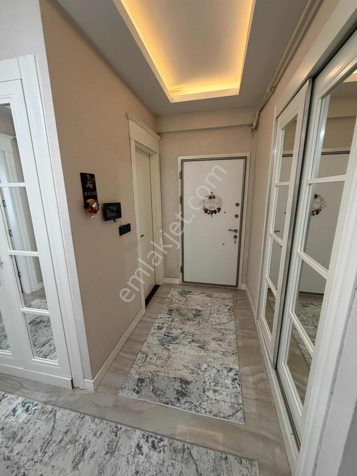 Rota'dan Bağcıların En Gözde Yerinde 2+1 /110m2 Daire - Görsel 12