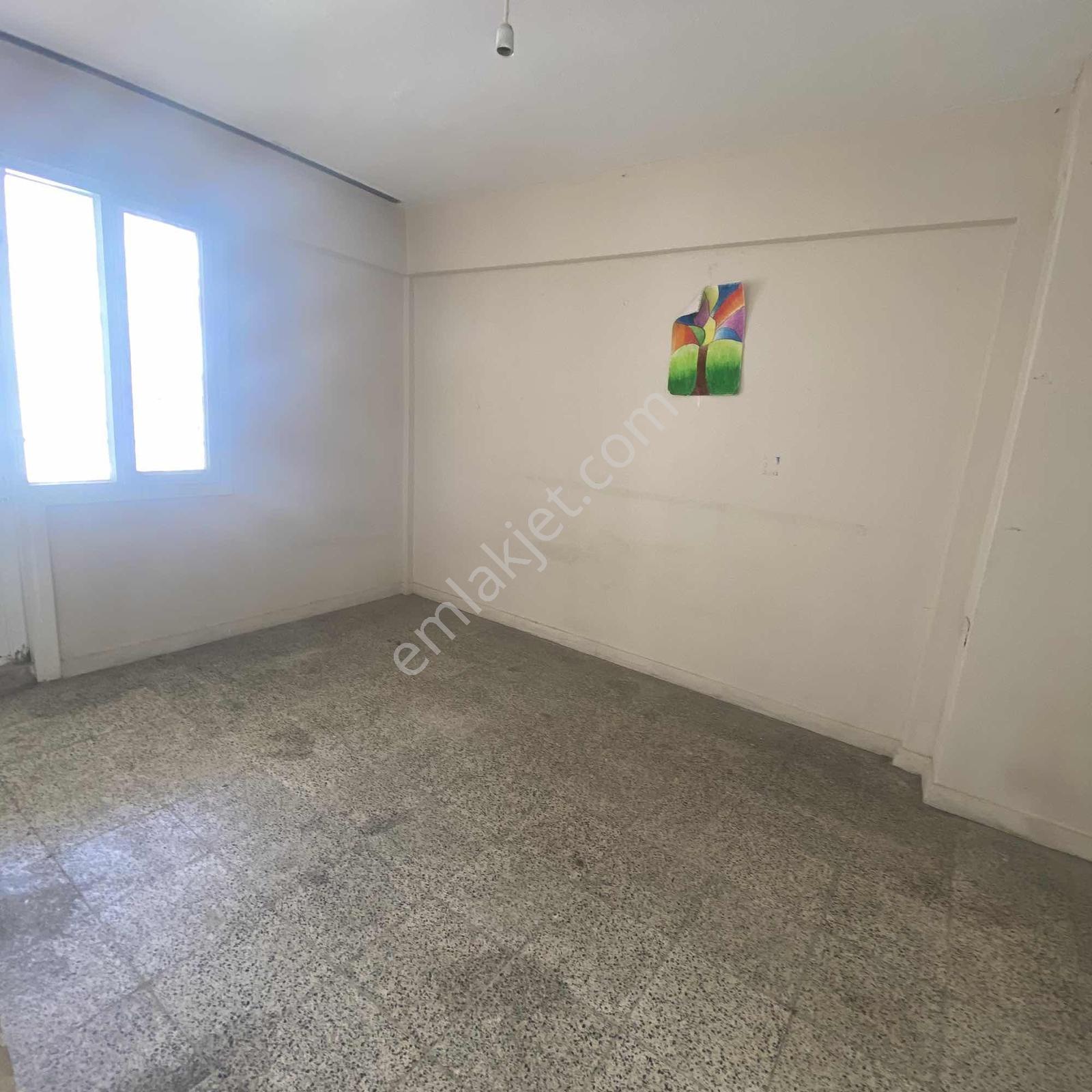 Cumhuriyet Mahallesinde 3+1 Hesaplı Daire - Görsel 23