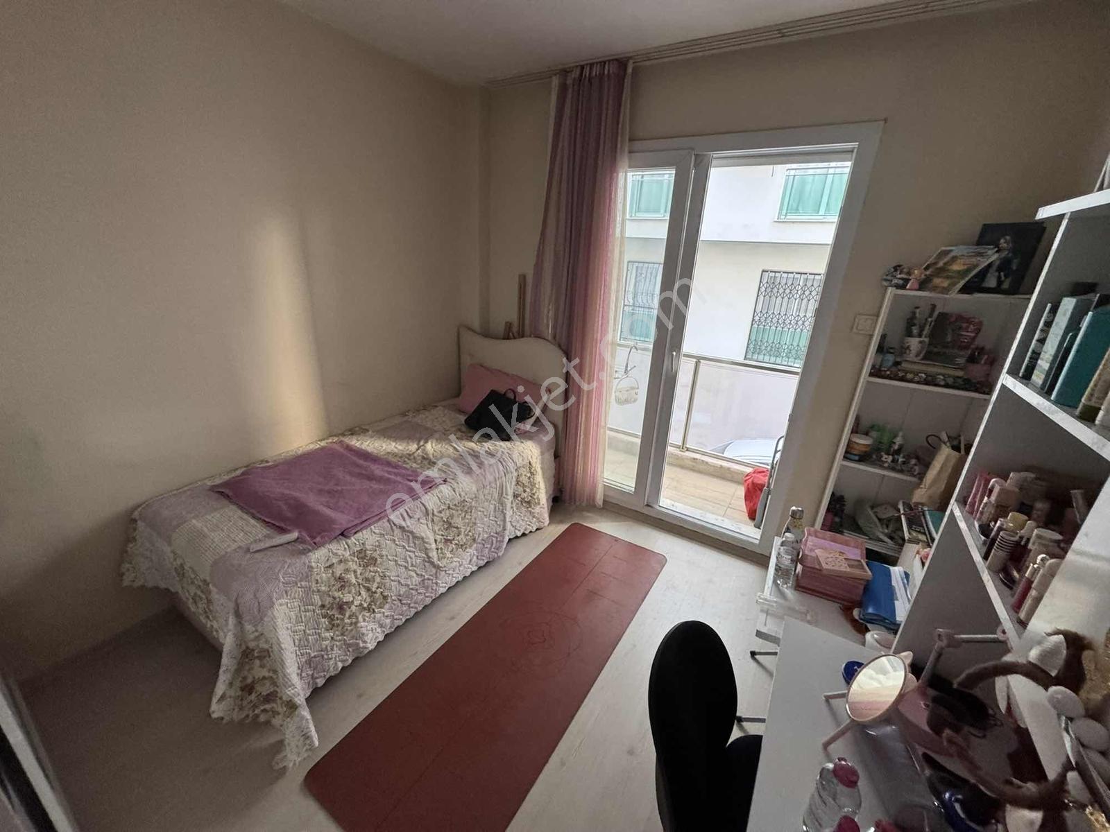 Yeşilyurt Reis Mahallesi Çift Cephe Yeni Binada 3+1 Daire - Görsel 2