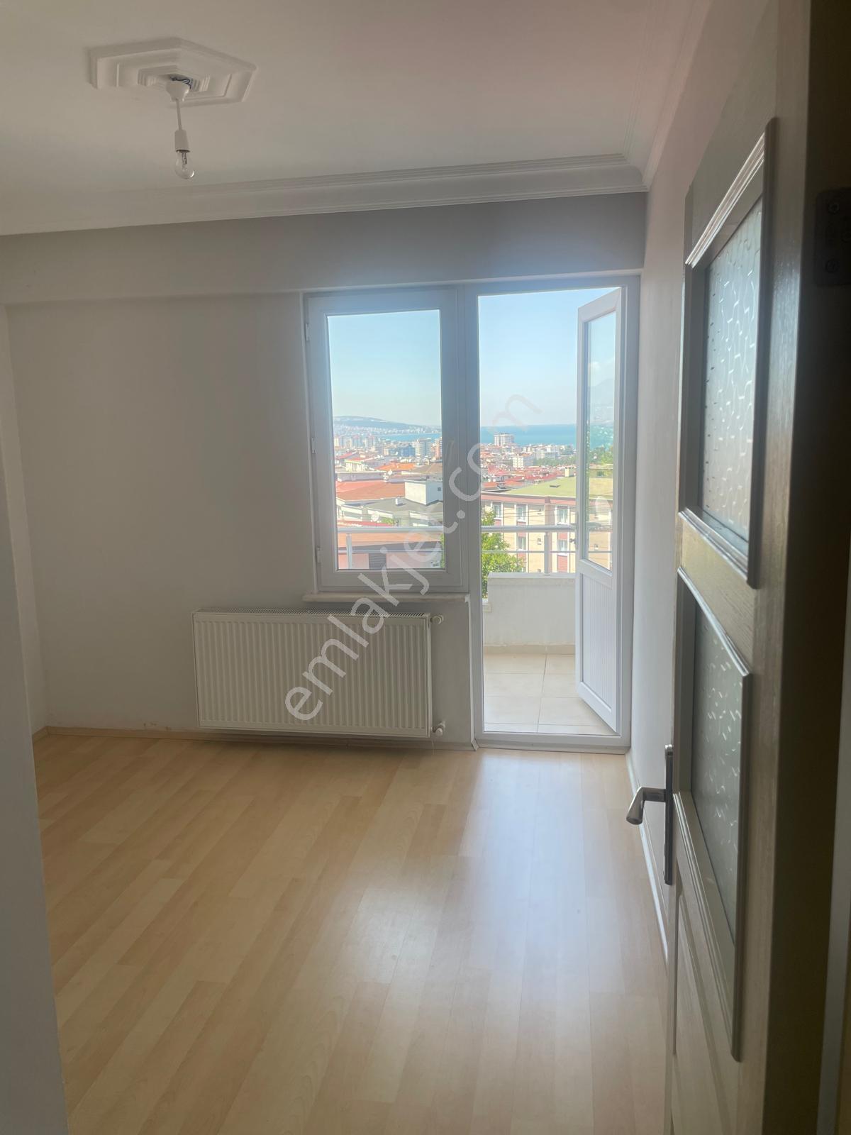 Denizevlerinde Deniz Manzaralı Kiralık Daire - Görsel 14