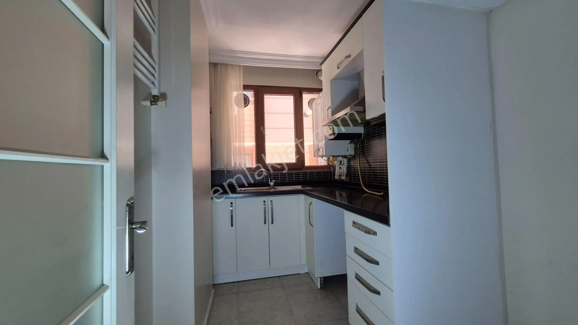 Üsküdar Ferah Mah Yeni 2+1 Kiralık Daire Enta Emlak - Görsel 4
