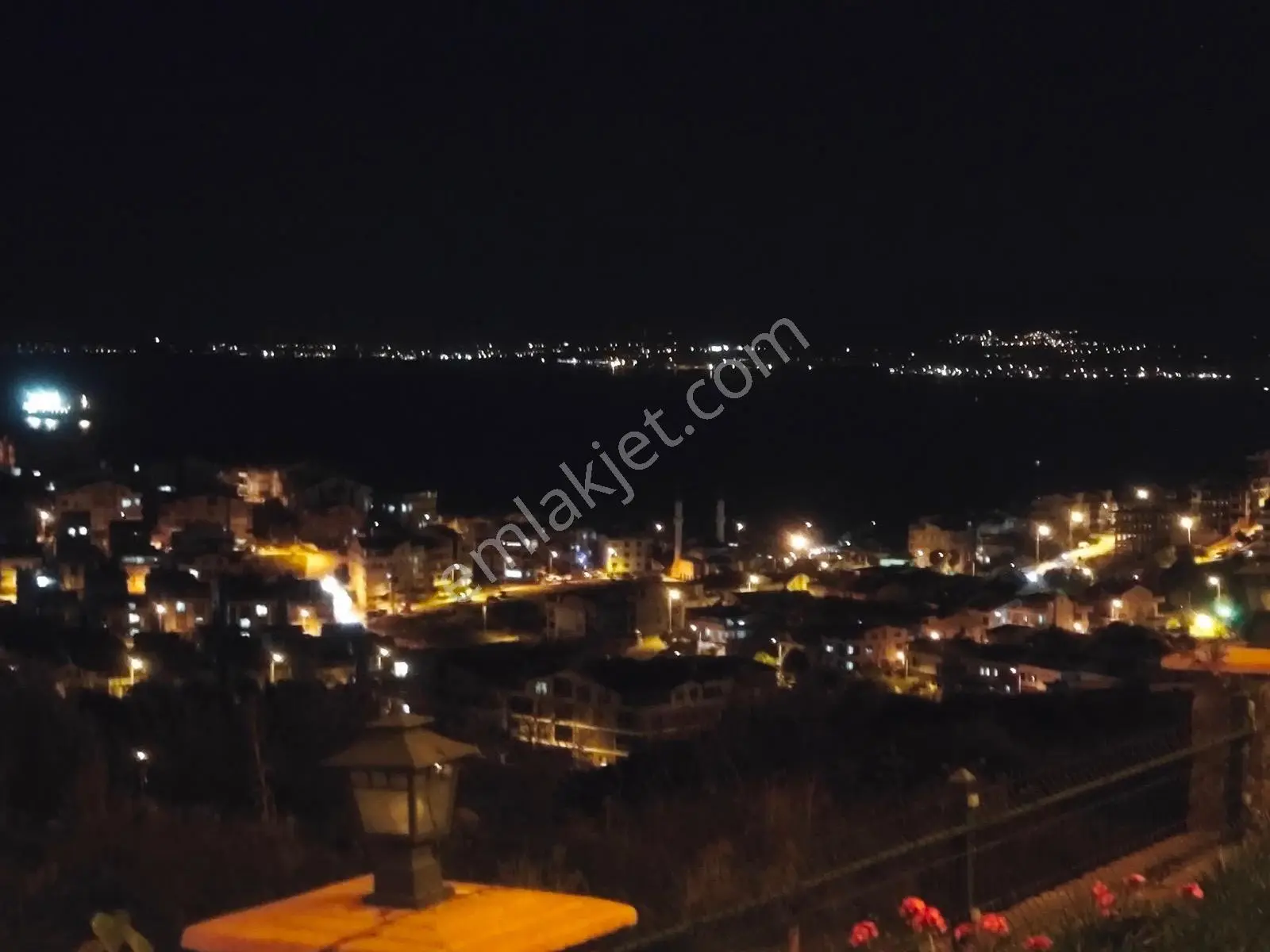 Dikili Ümmetoğlu'ndan 2+1 Deniz Ve Doğa Manzaralı Ferah Daire - Görsel 3