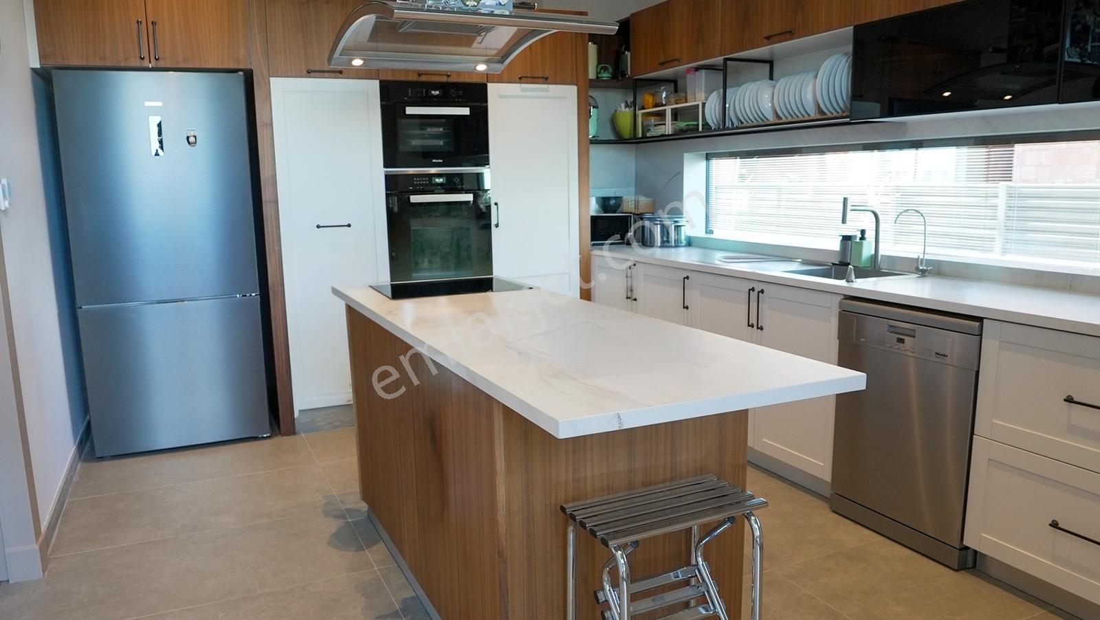 Döşemealtı Yeşilbayır Vatandaşlığa Uygun 6+2 Ful Donanımlı Villa - Görsel 5