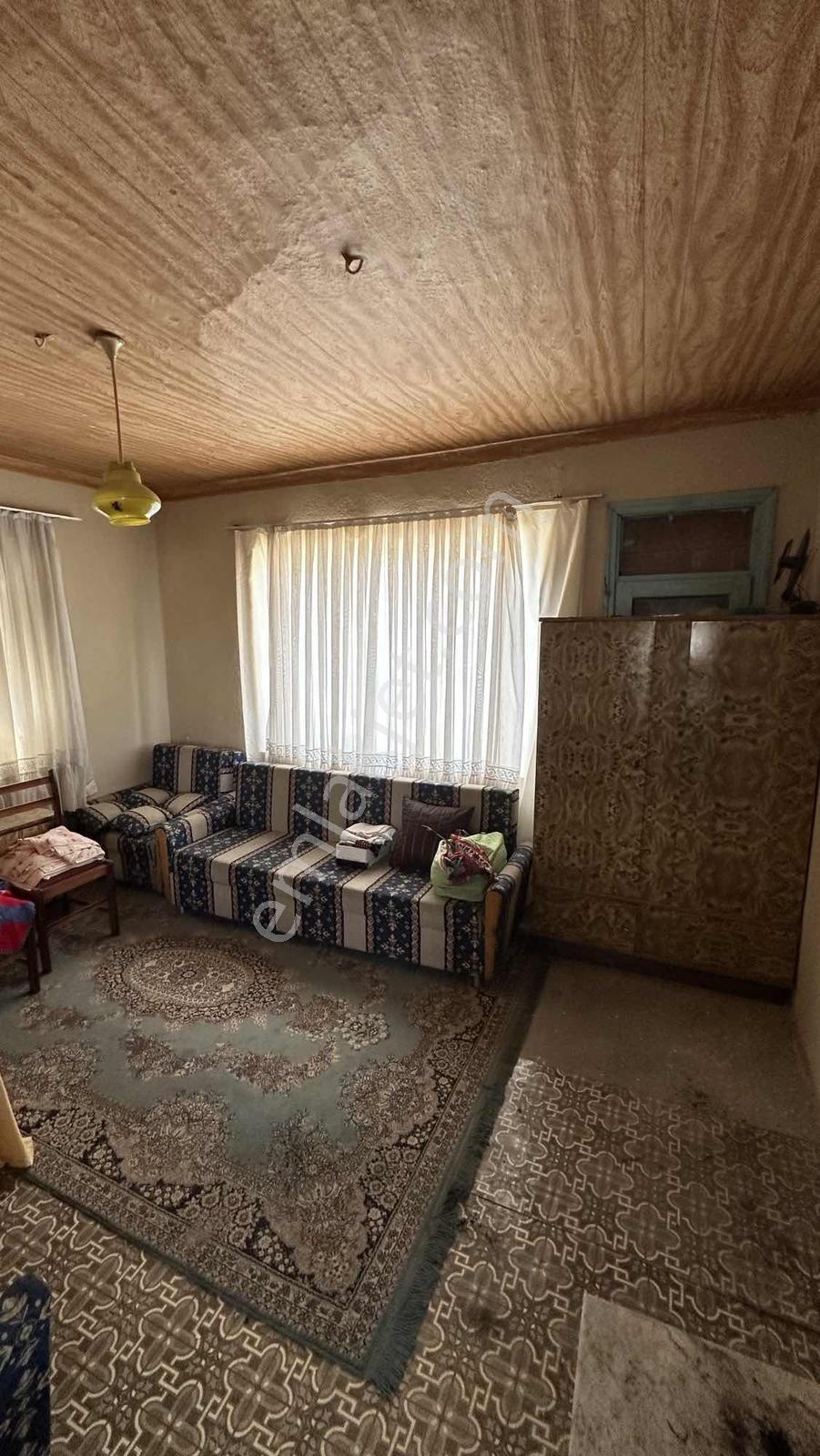 Köyiçi İmarlı 100 M2 Kargir Ev Ve Arsası - Görsel 17