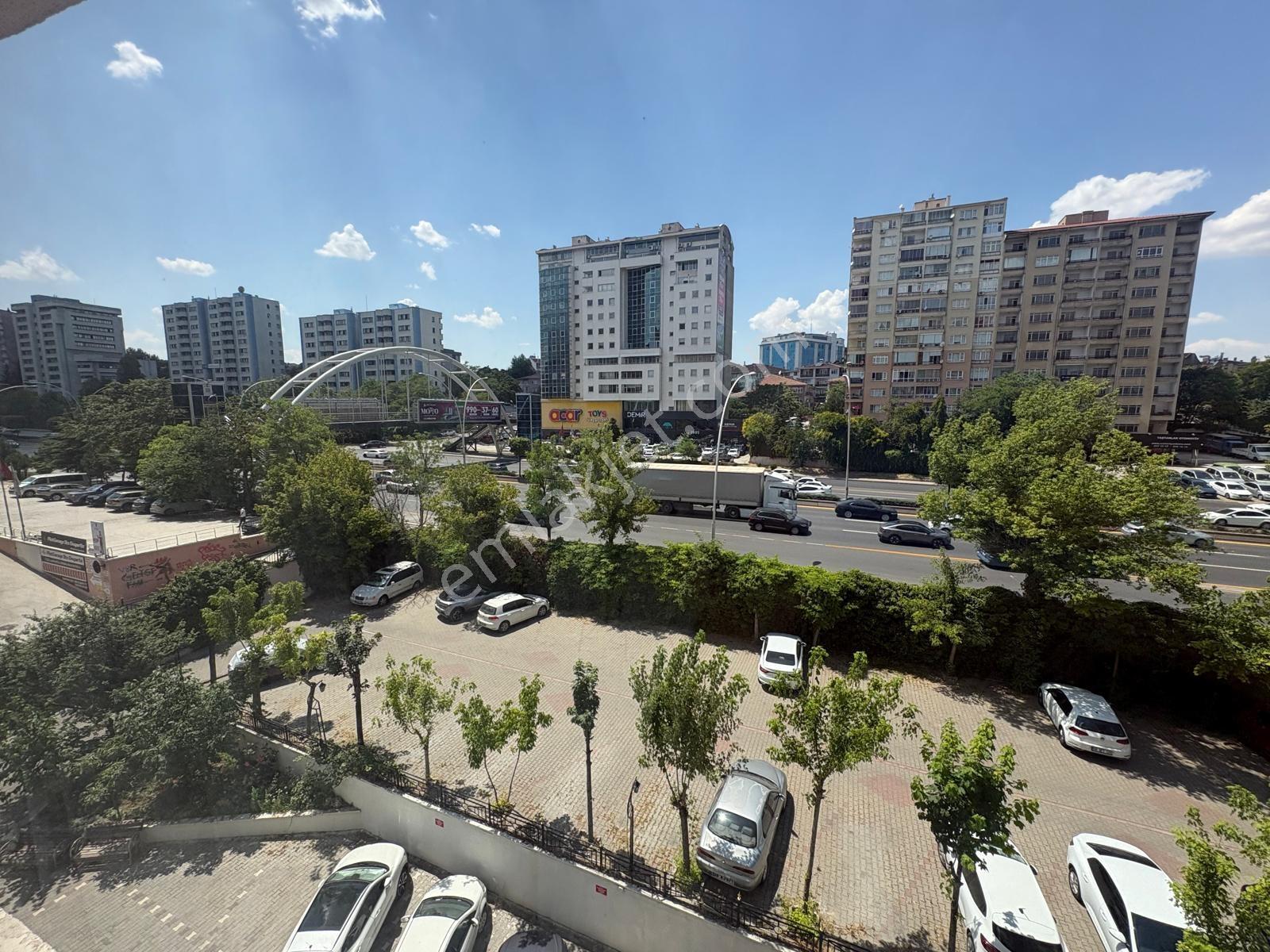 Liparis Sitesin'de 3+1 4.kat Ön Mevlana Bulvarı Manzaralı - Görsel 31