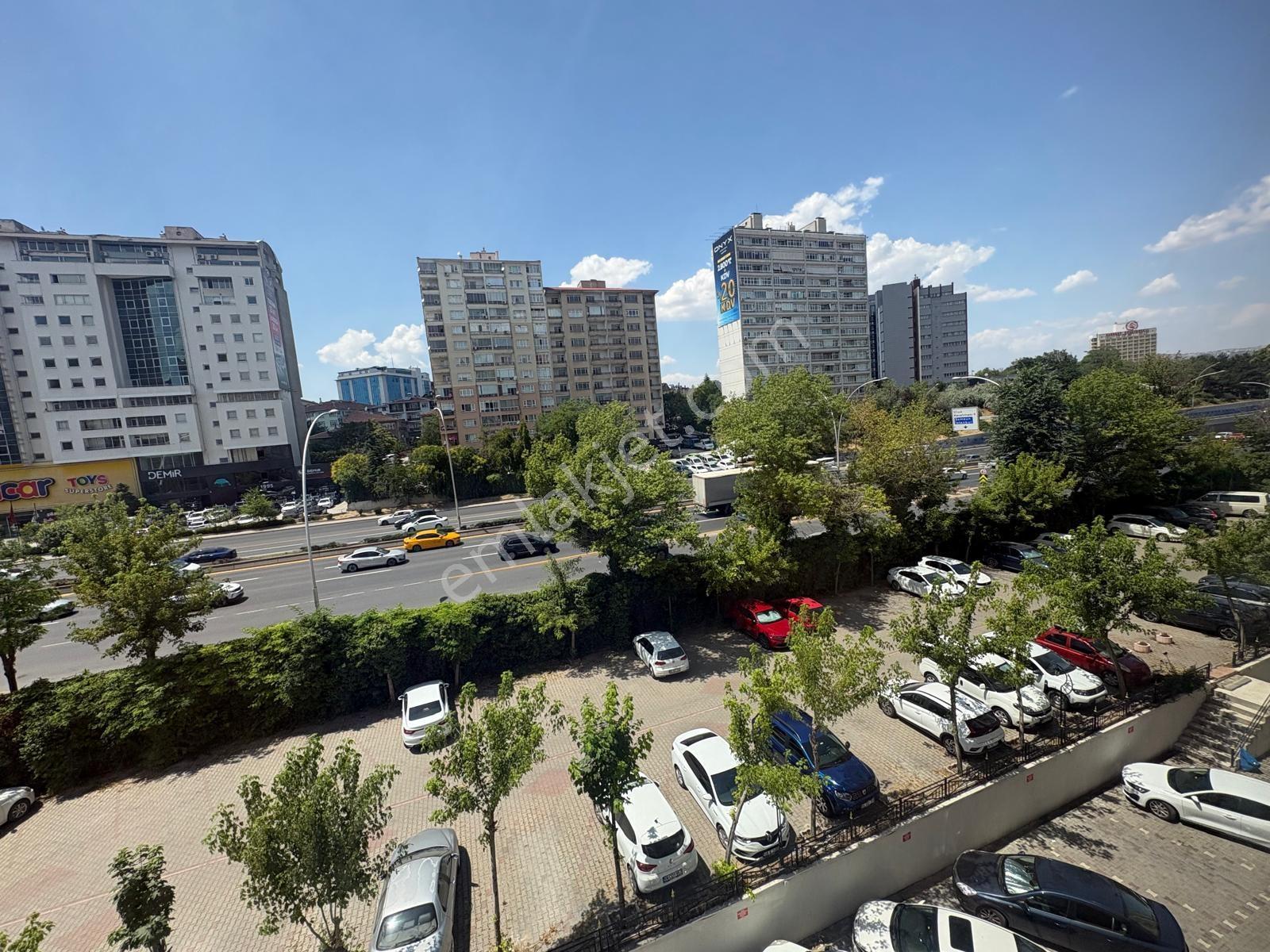 Liparis Sitesin'de 3+1 4.kat Ön Mevlana Bulvarı Manzaralı - Görsel 24