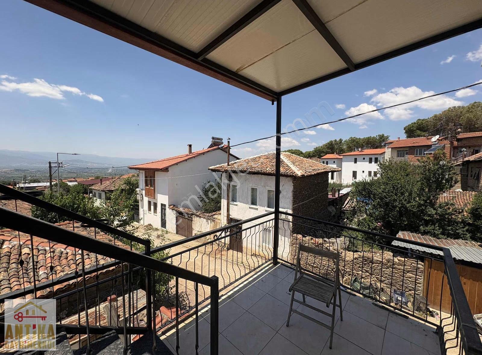 Antika Gayrimenkul'den Tarihi Birgi'de Kiralık Ev - Görsel 11