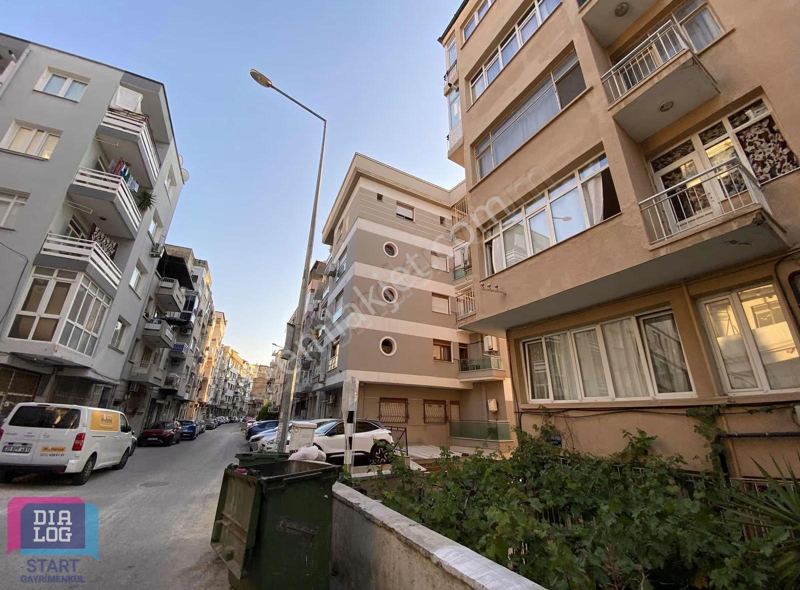 İzmir Üçyolda Deniz Manzaralı, Tadilatlı 2+1 Fırsat Daire! - Görsel 2