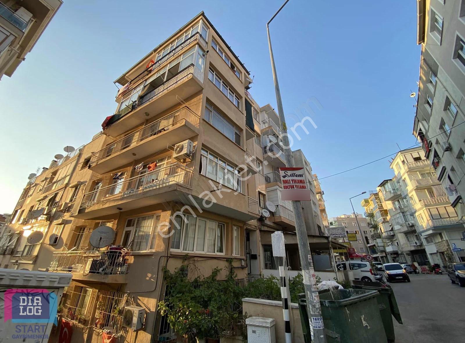 İzmir Üçyolda Deniz Manzaralı, Tadilatlı 2+1 Fırsat Daire! - Görsel 18