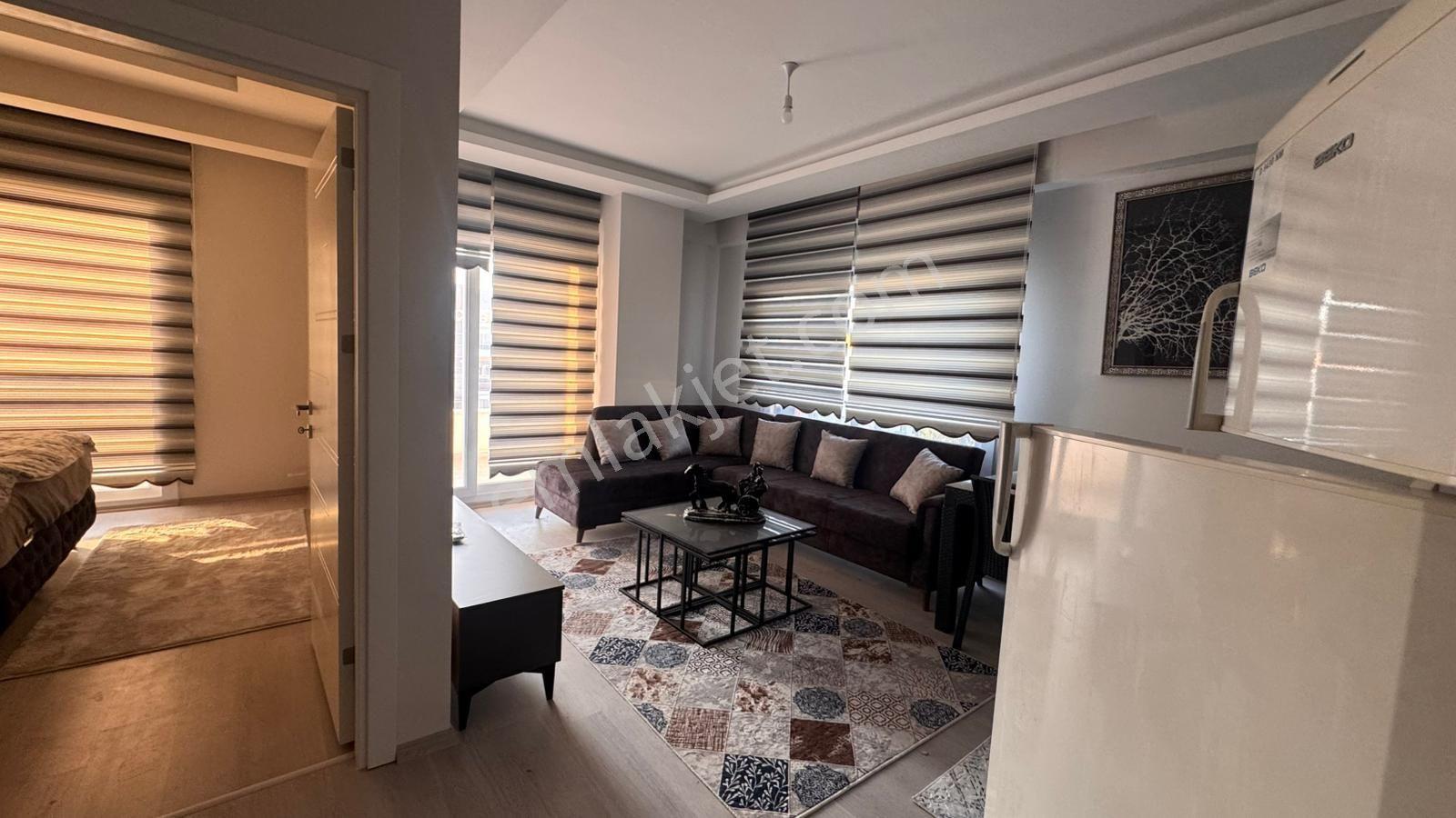 Kızkalesi Merkezde Oturuma Hazır Şık 1+1 Eşyalı Daire - Görsel 3