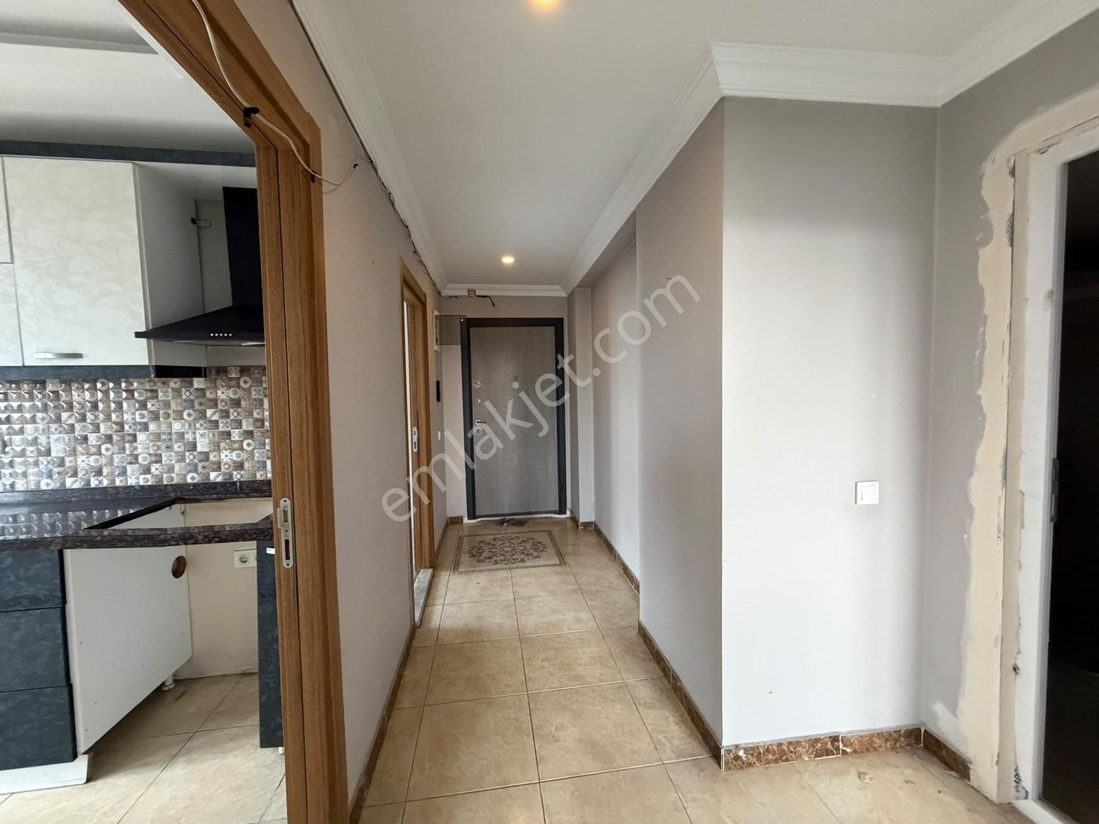 Yeşilderede Ferah 2+1 Ayrı Mutfaklı Kiralık Daire! - Görsel 4