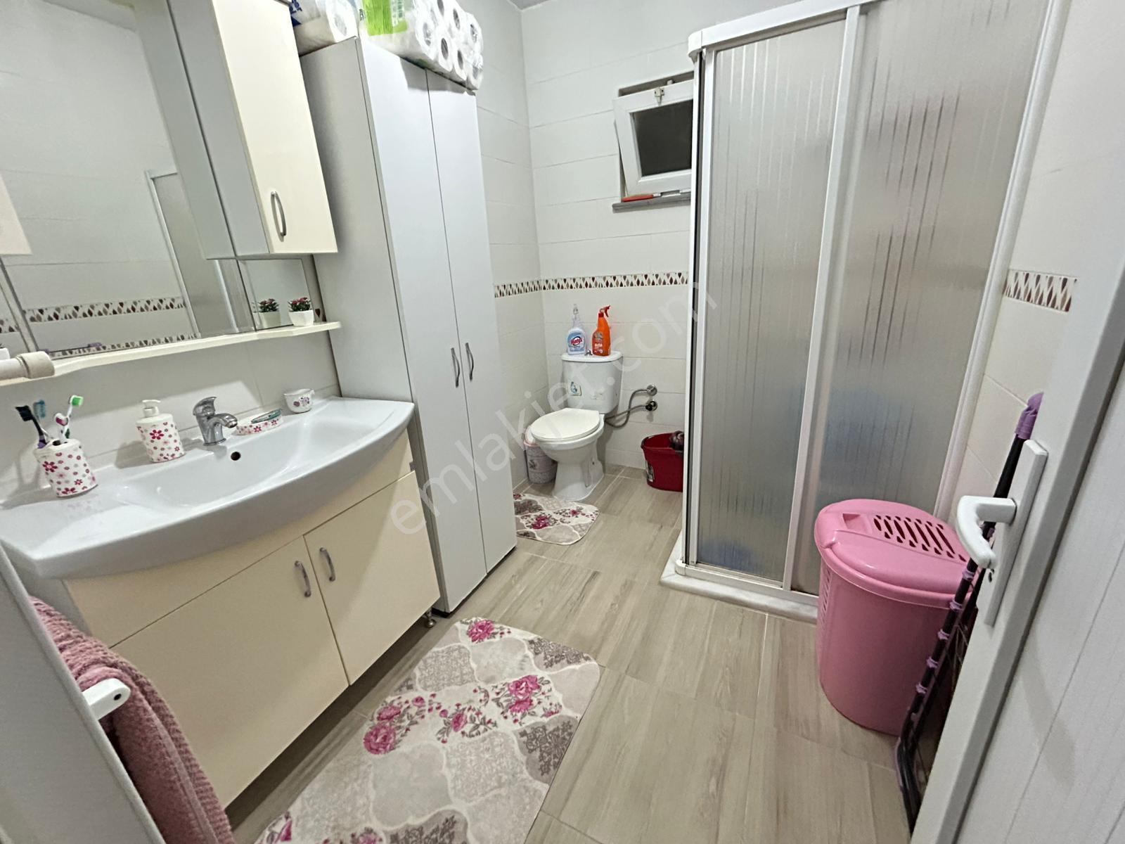 Bursa Osmangazi Hacı İlyas Mah.de 2+1 85m2 3.(arakat) Bakımlı Kombili - Görsel 12
