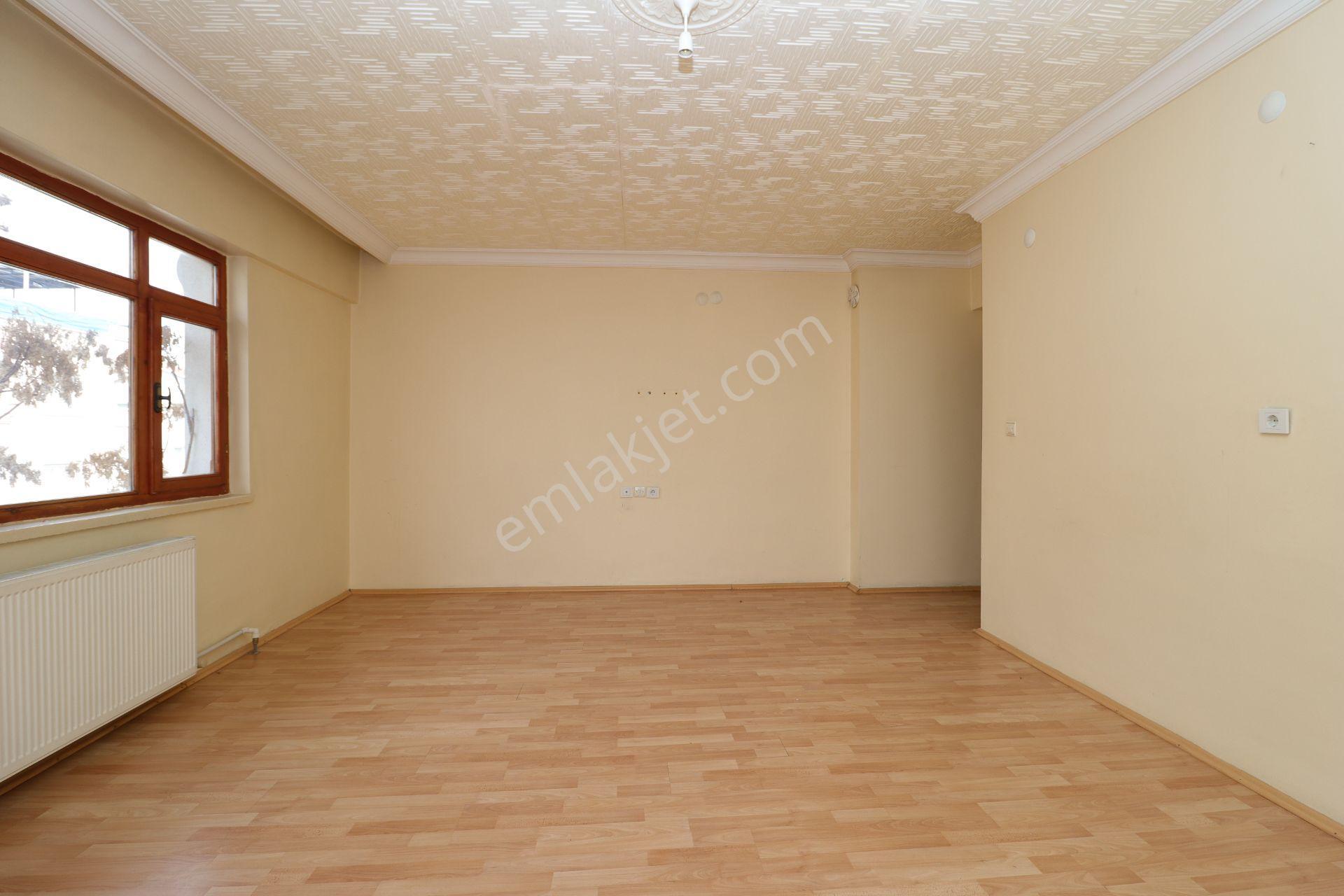 Akif'ten Atakent'te 14.cad.yakını Ebv. Banyolu 3+1 Kiralık Daire - Görsel 8