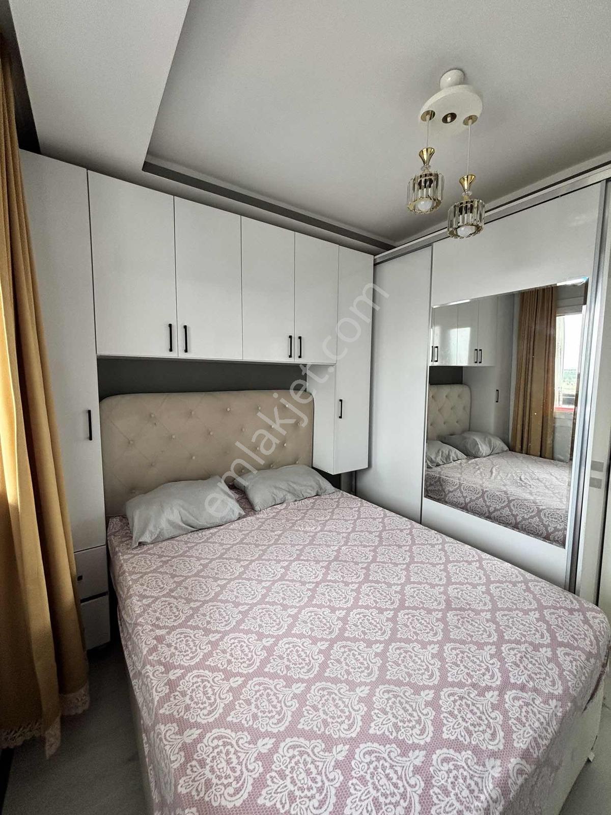 Bulvar Üzeri Ultra Lüx 1+1 Cam Balkonlu Eşyalı Az Katlı Kaçmaz - Görsel 18