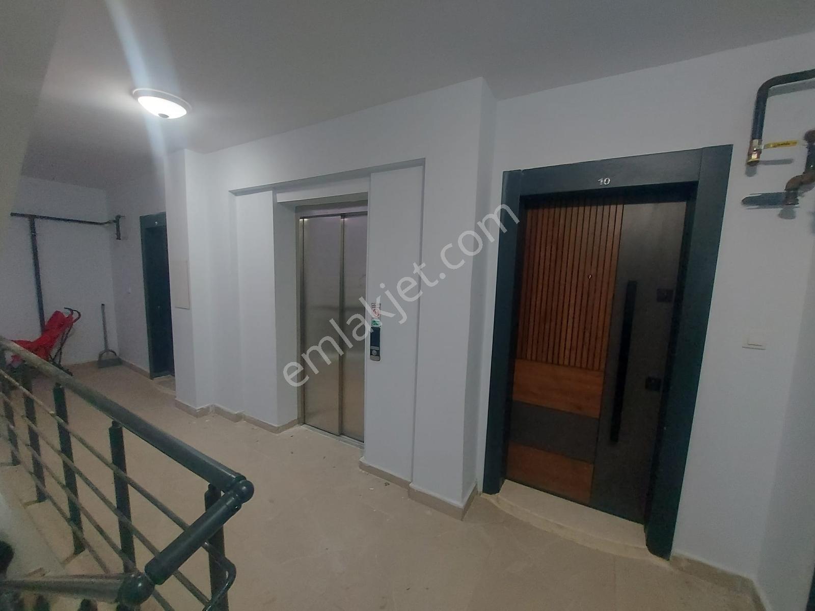 Ayrancılar Merkez'de Anayola Yakın 2+1 Kiralık Daire - Görsel 11