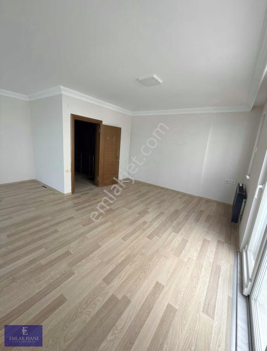 Ömürevleri Sahili'nin En Güzel Lokasyonunda Kiralık Daire&işyeri - Görsel 7